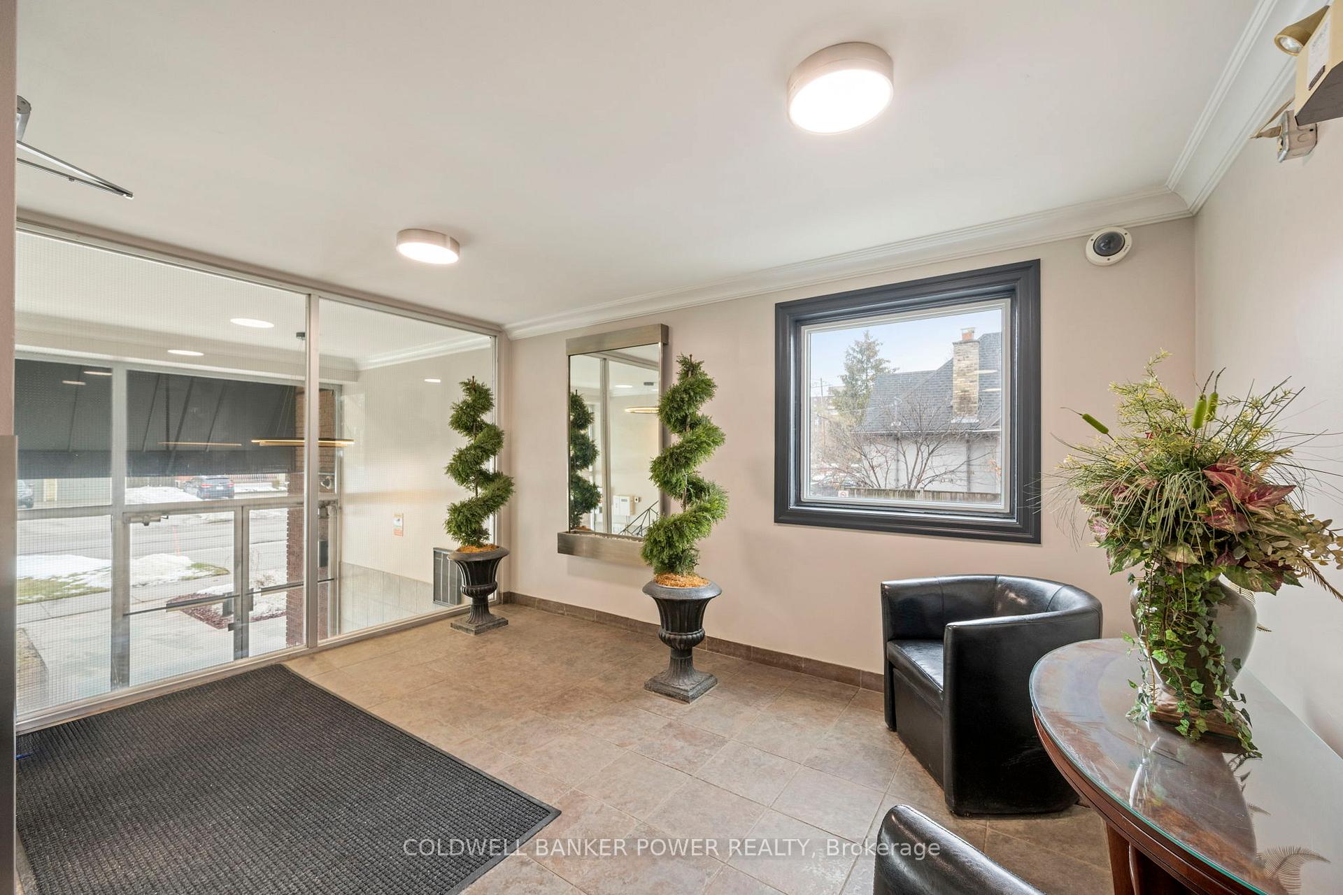 Photo 23 of Unit 403, 570 William Street, London, East F — HOMEH