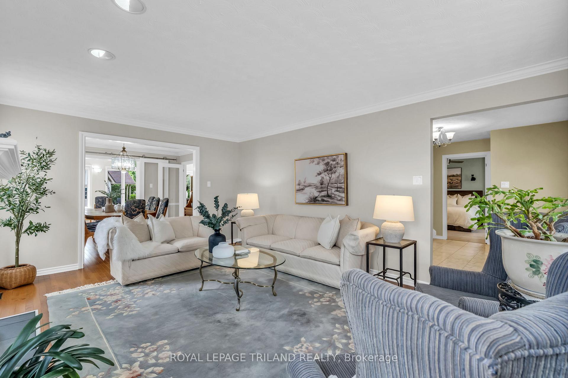 Photo 8 of 26 Northcrest Drive, London, North B — HOMEH