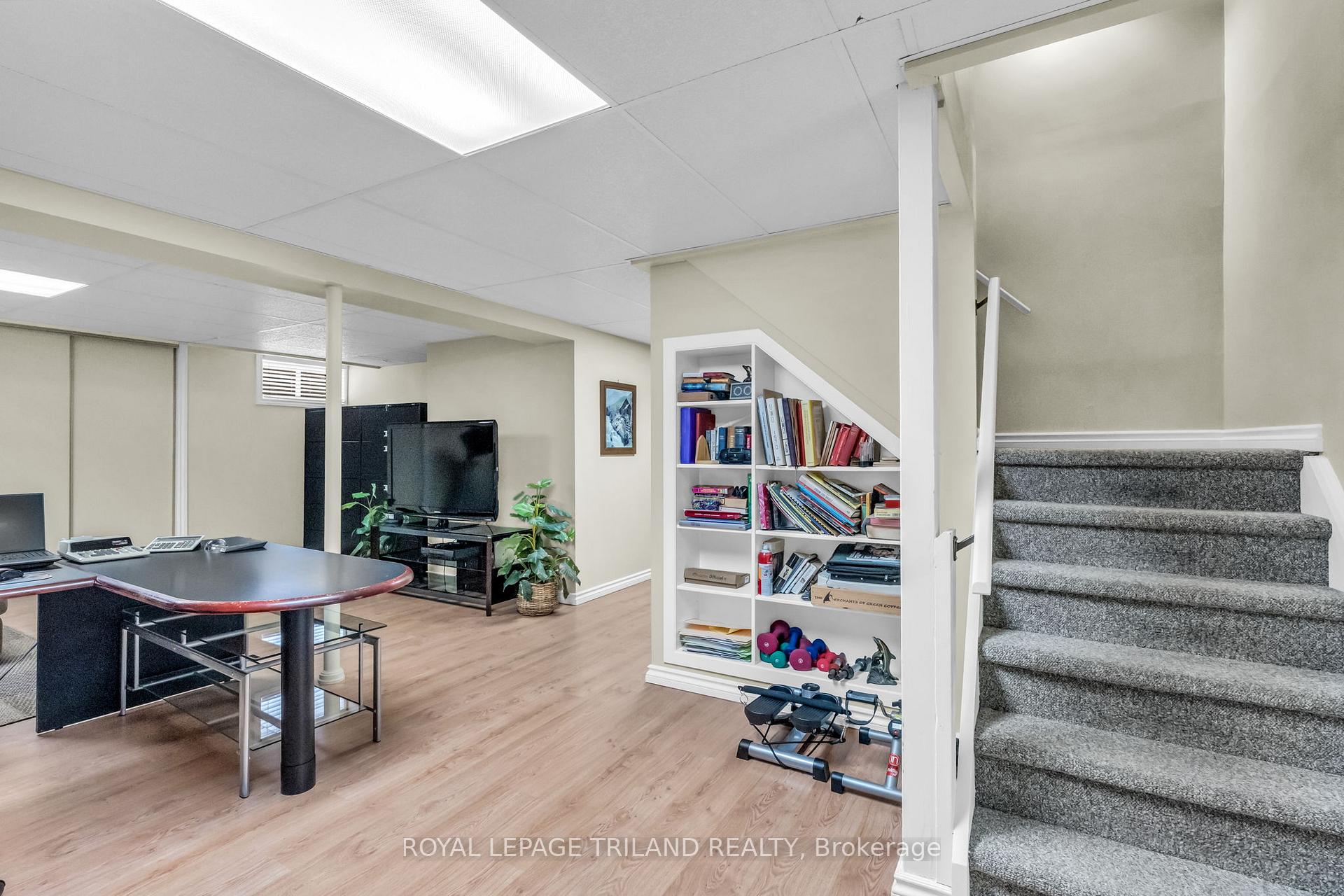 Photo 26 of 26 Northcrest Drive, London, North B — HOMEH
