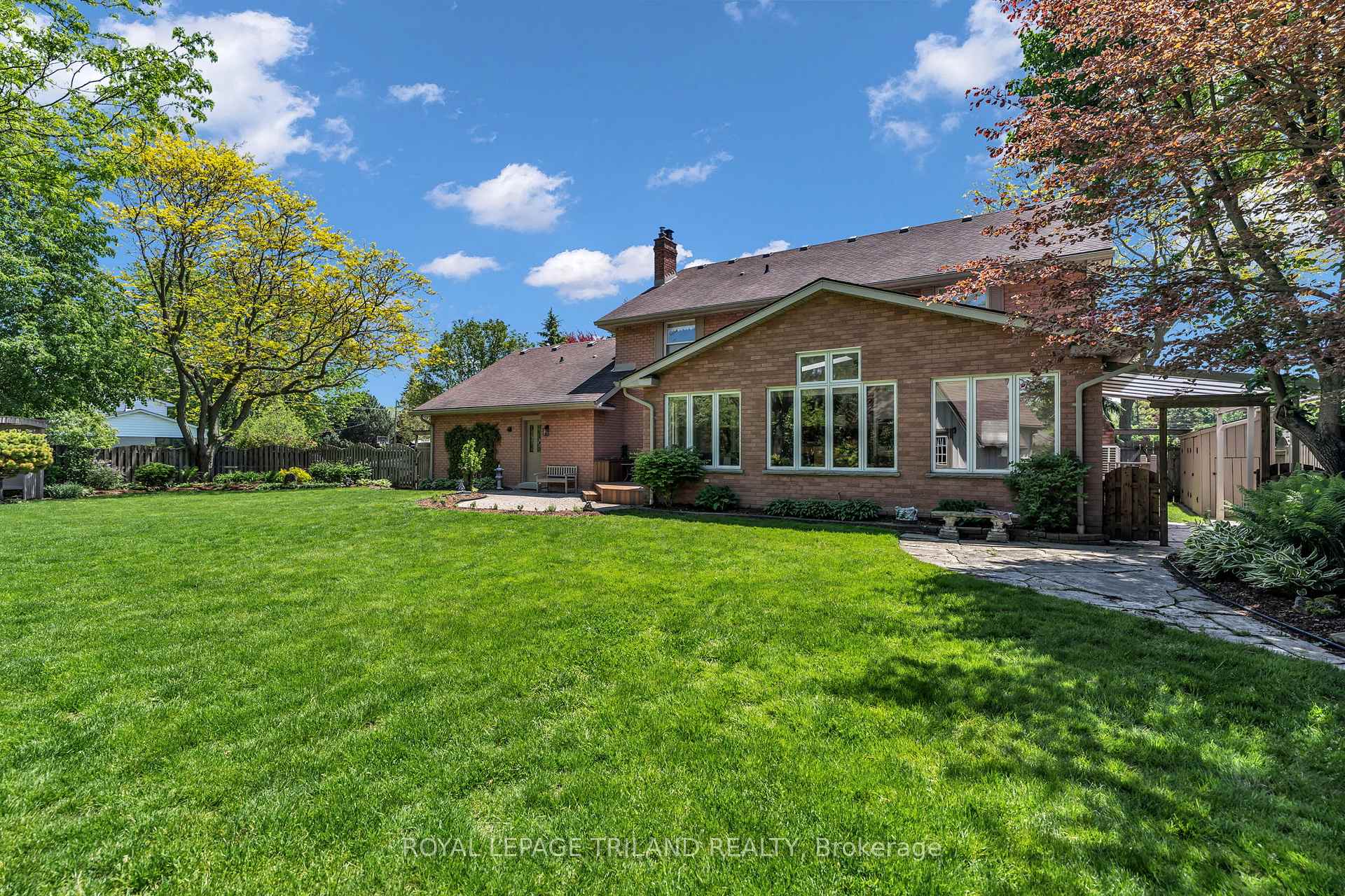 Photo 38 of 26 Northcrest Drive, London, North B — HOMEH