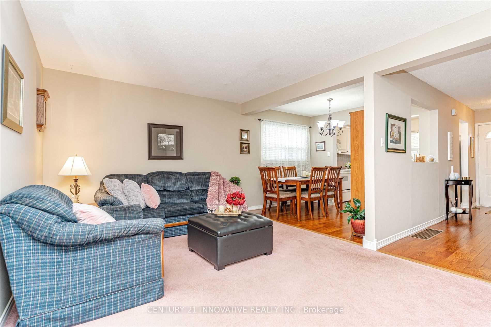 Photo 10 of 25 Gladstone Square, Brampton, Northgate — HOMEH