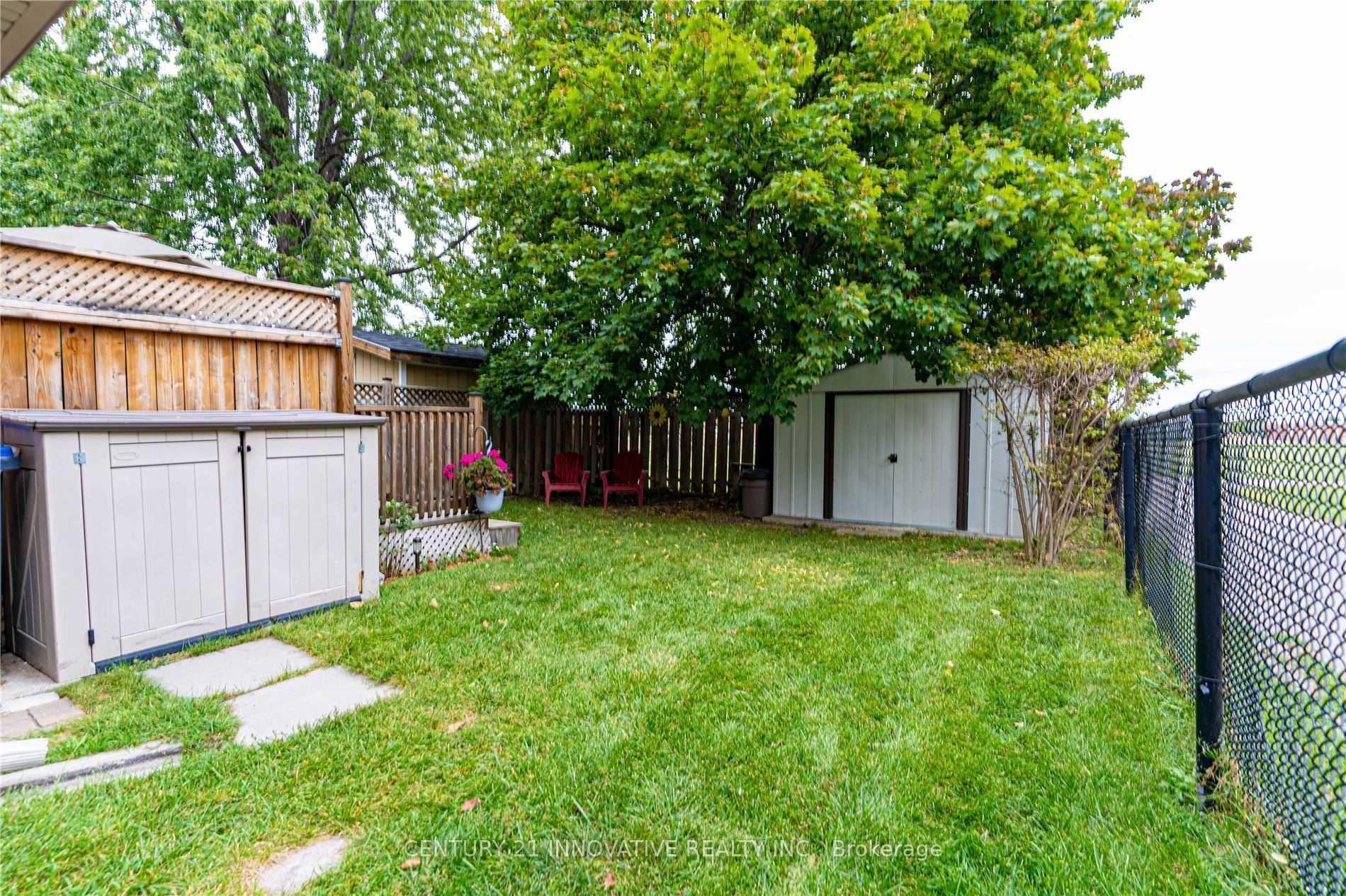 Photo 24 of 25 Gladstone Square, Brampton, Northgate — HOMEH
