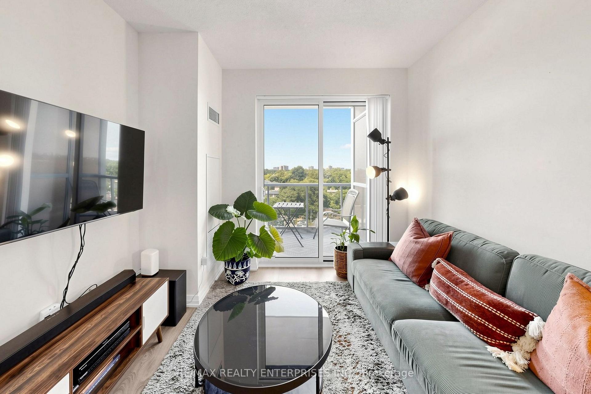 Photo 2 of Unit 712, 50 Thomas Riley Road, Etobicoke, Islington-City Centre West — HOMEH