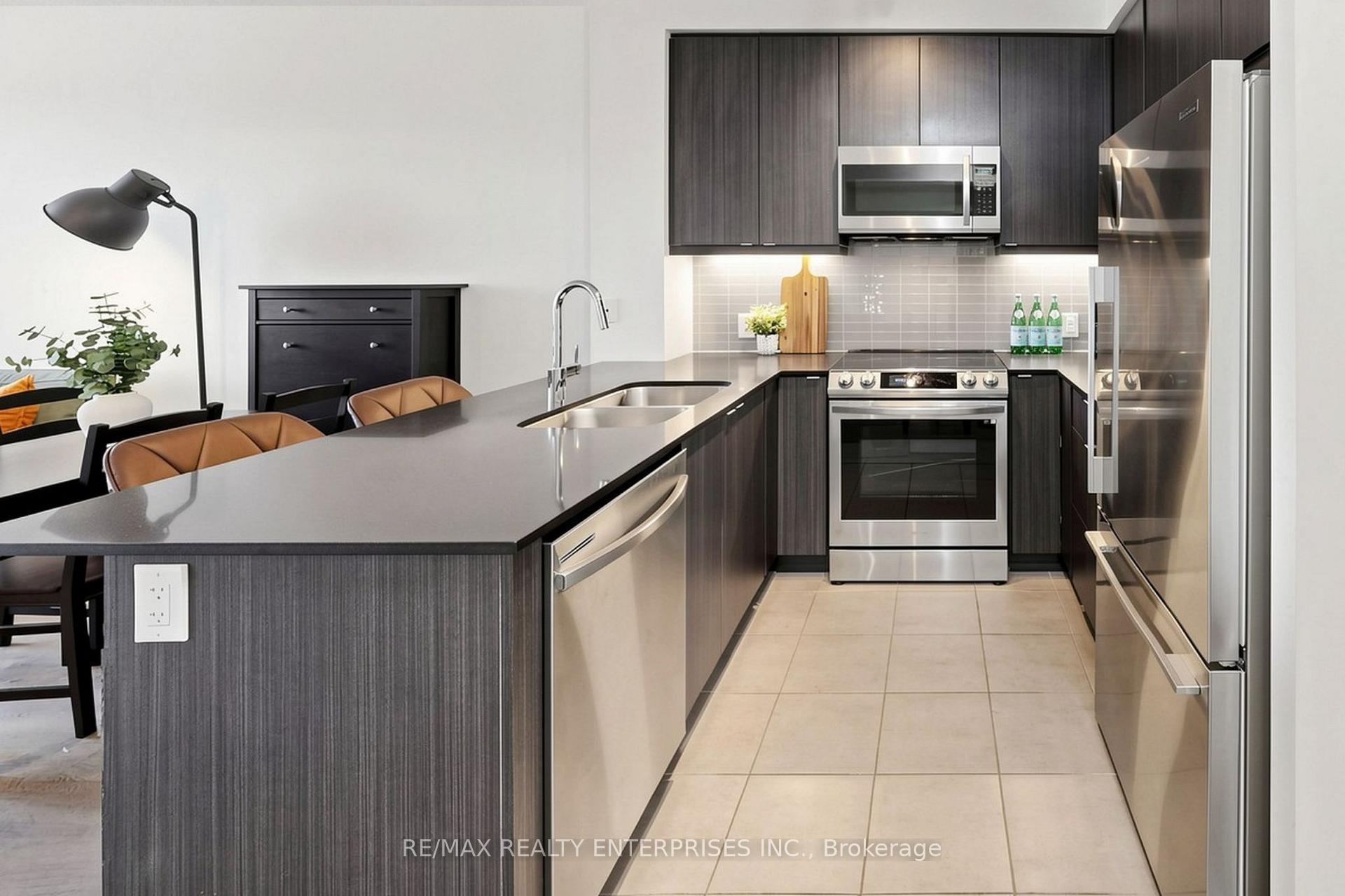 Photo 5 of Unit 712, 50 Thomas Riley Road, Etobicoke, Islington-City Centre West — HOMEH