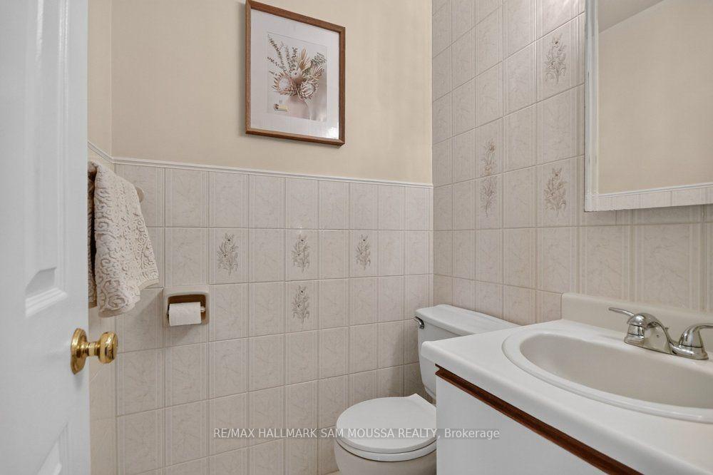 Photo 20 of 1104 Grenon Avenue, Ottawa, Fairfield Heights — HOMEH