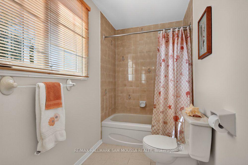 Photo 36 of 1104 Grenon Avenue, Ottawa, Fairfield Heights — HOMEH
