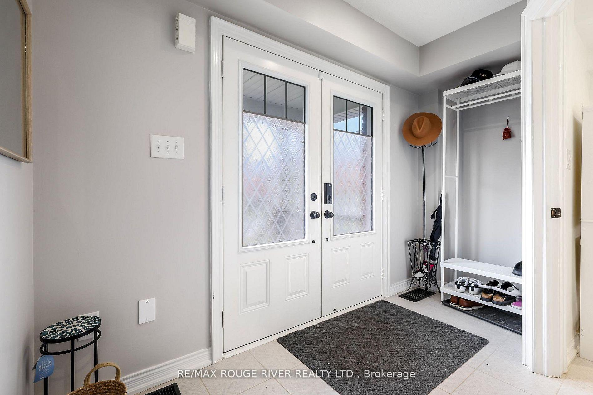 Photo 33 of 17 Devineridge Avenue, Ajax, Central East — HOMEH