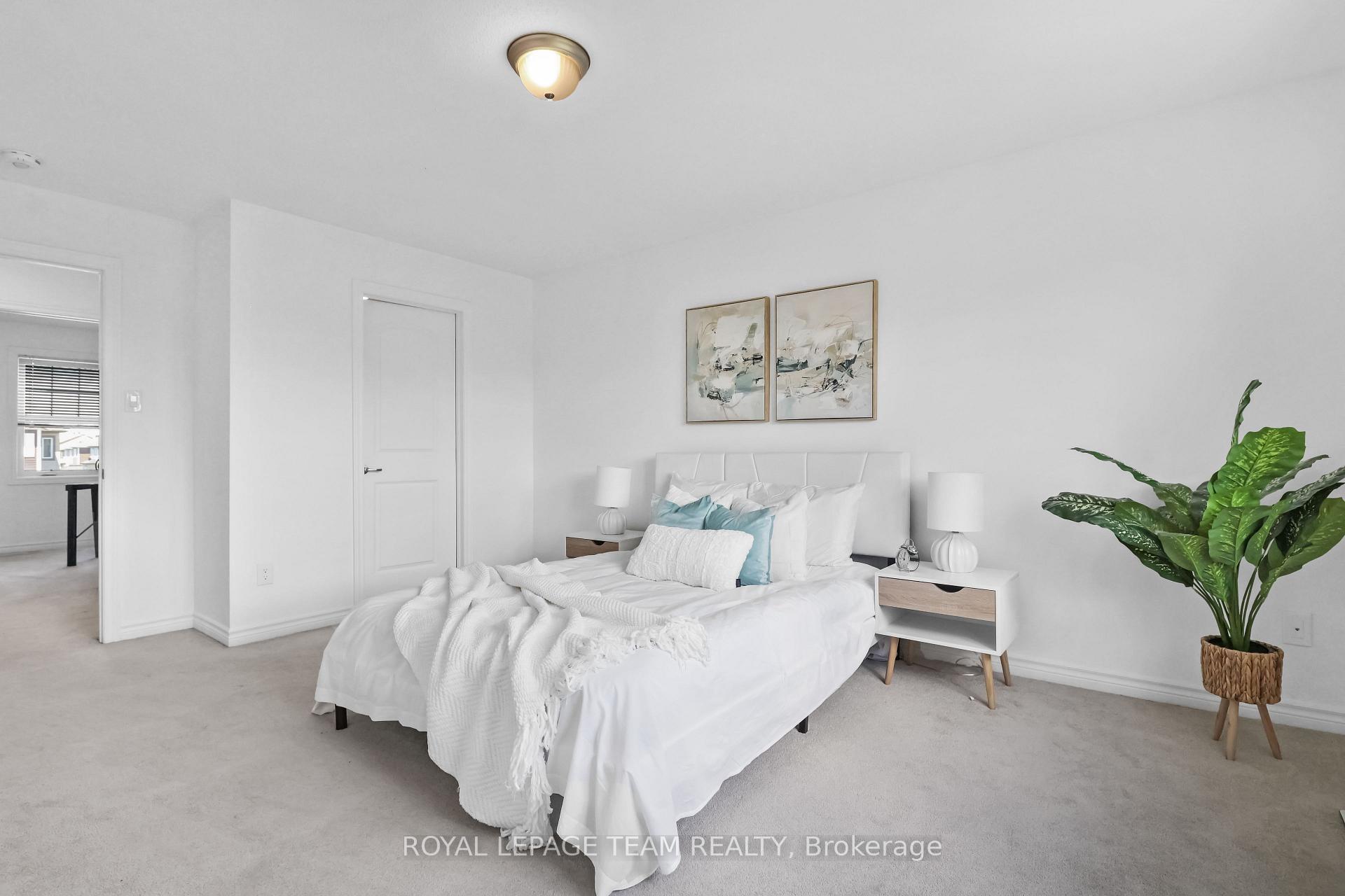 Photo 15 of 4852 Abbott Street E, Ottawa, Kanata - Emerald Meadows/Trailwest — HOMEH