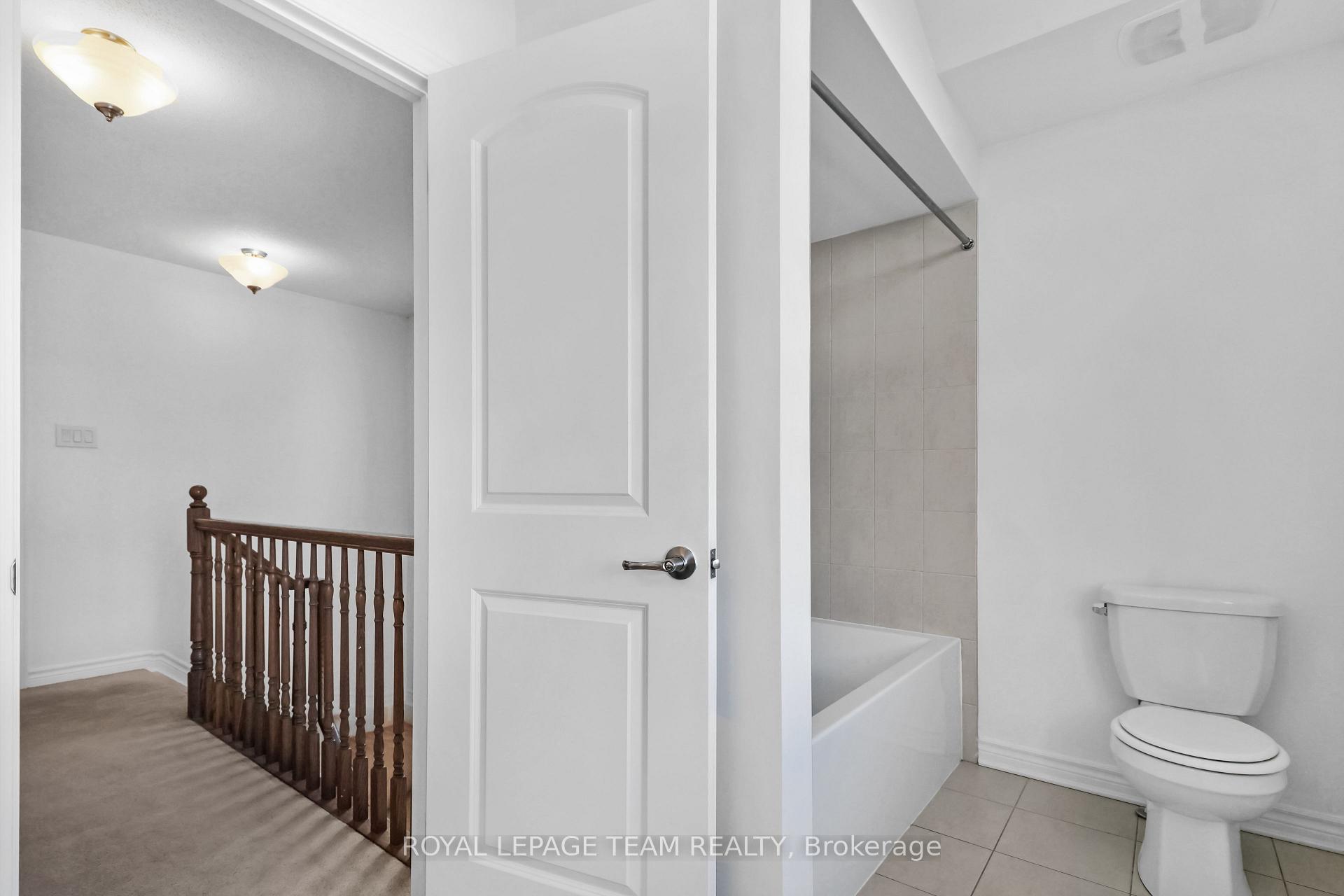 Photo 21 of 4852 Abbott Street E, Ottawa, Kanata - Emerald Meadows/Trailwest — HOMEH