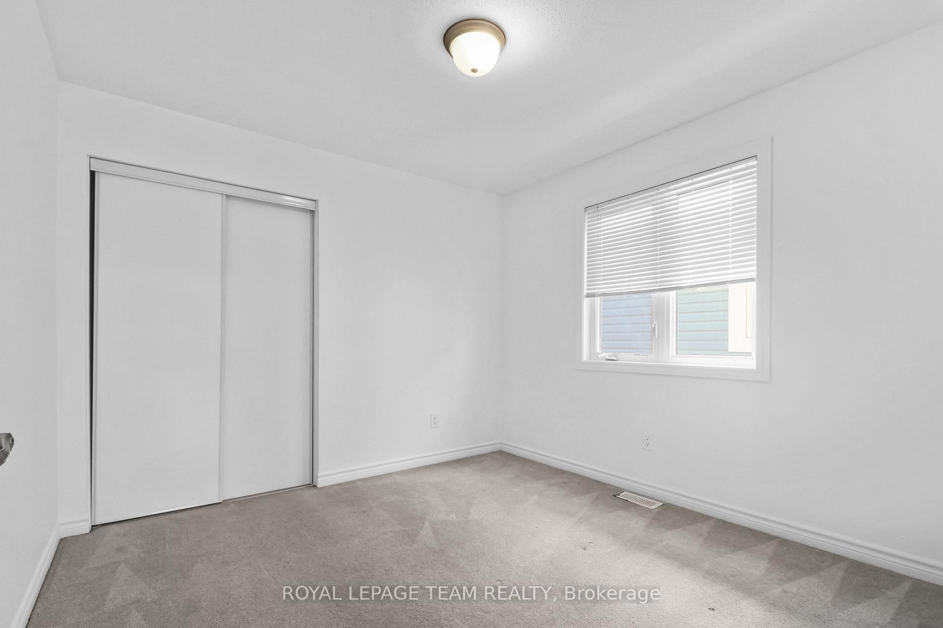 Photo 23 of 4852 Abbott Street E, Ottawa, Kanata - Emerald Meadows/Trailwest — HOMEH