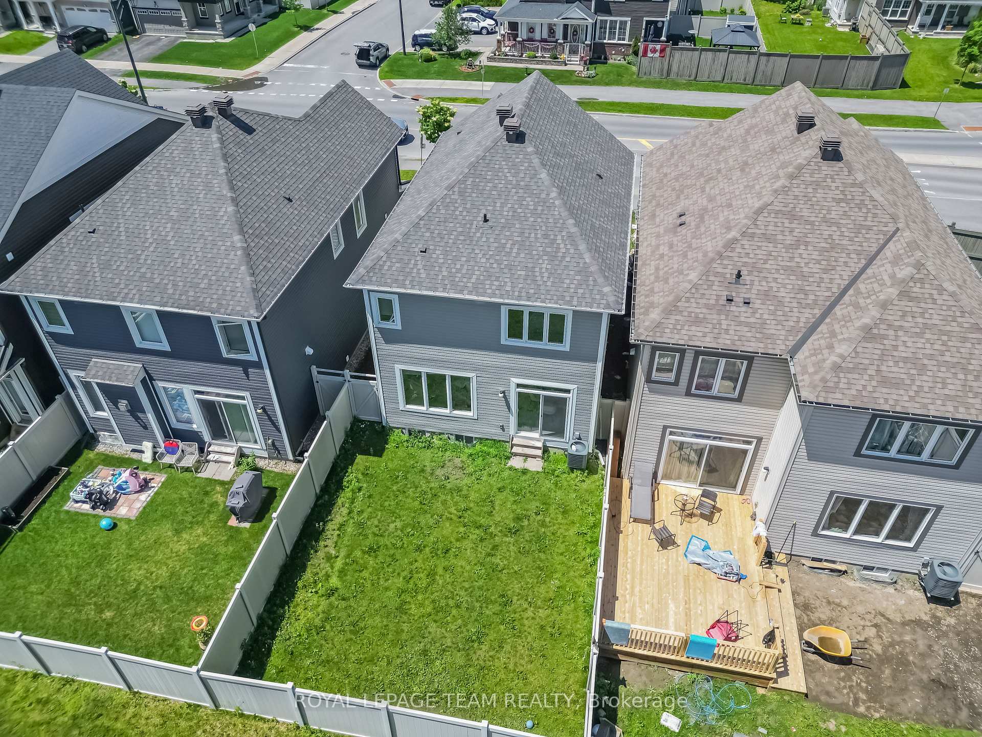Photo 27 of 4852 Abbott Street E, Ottawa, Kanata - Emerald Meadows/Trailwest — HOMEH