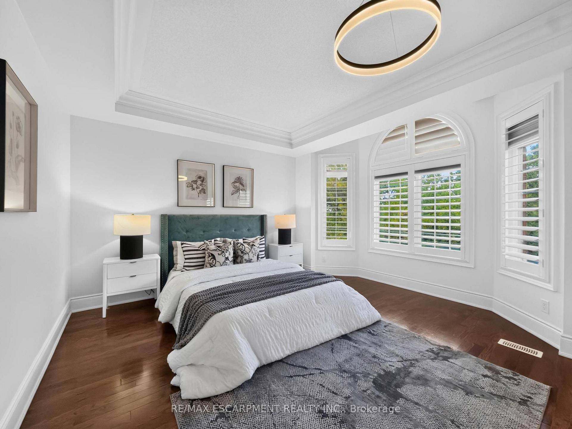 Photo 30 of 2121 Blackforest Crescent, Oakville, Westmount — HOMEH