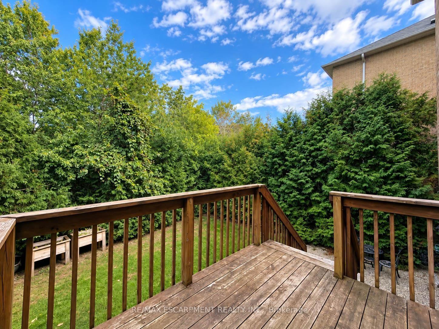 Photo 55 of 2121 Blackforest Crescent, Oakville, Westmount — HOMEH