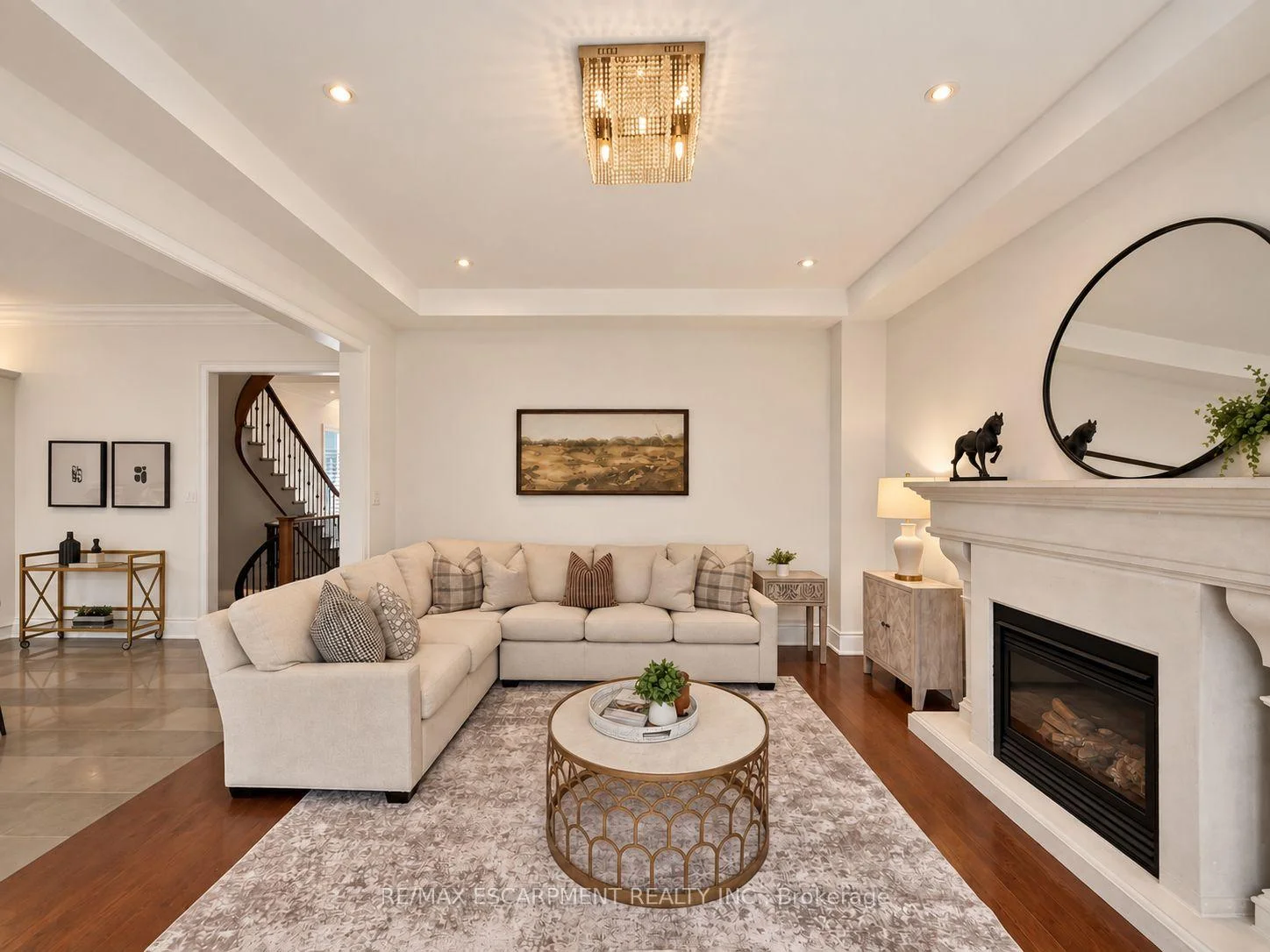 Photo 22 of 2121 Blackforest Crescent, Oakville, Westmount — HOMEH