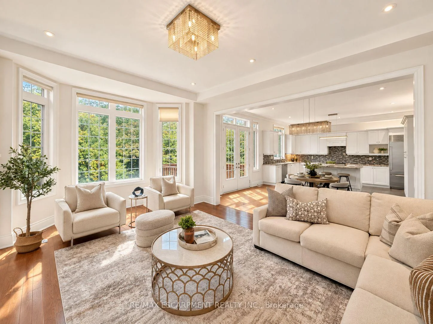 Photo 24 of 2121 Blackforest Crescent, Oakville, Westmount — HOMEH