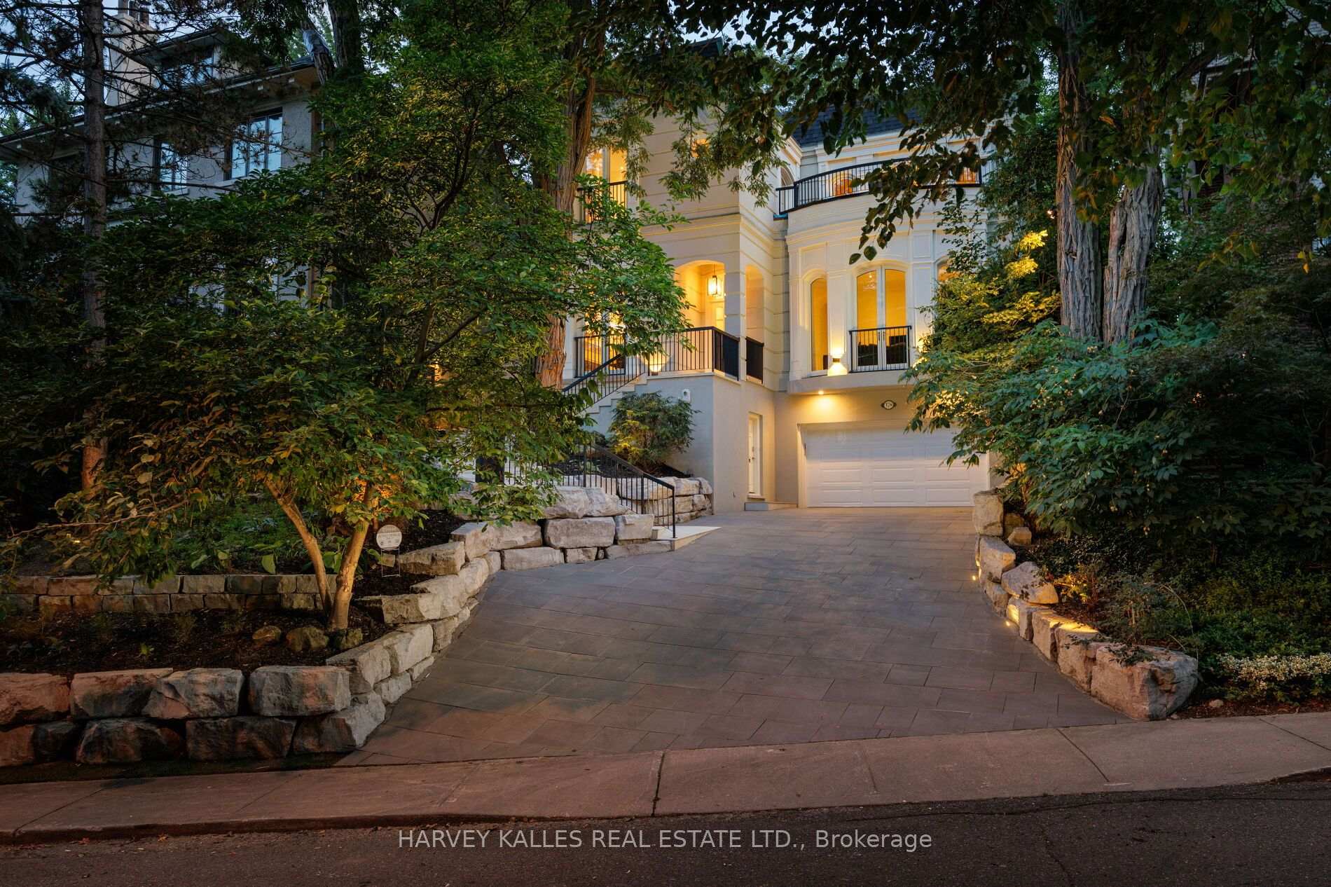 Photo 1 of 17A Avondale Road, Toronto, Rosedale-Moore Park — HOMEH