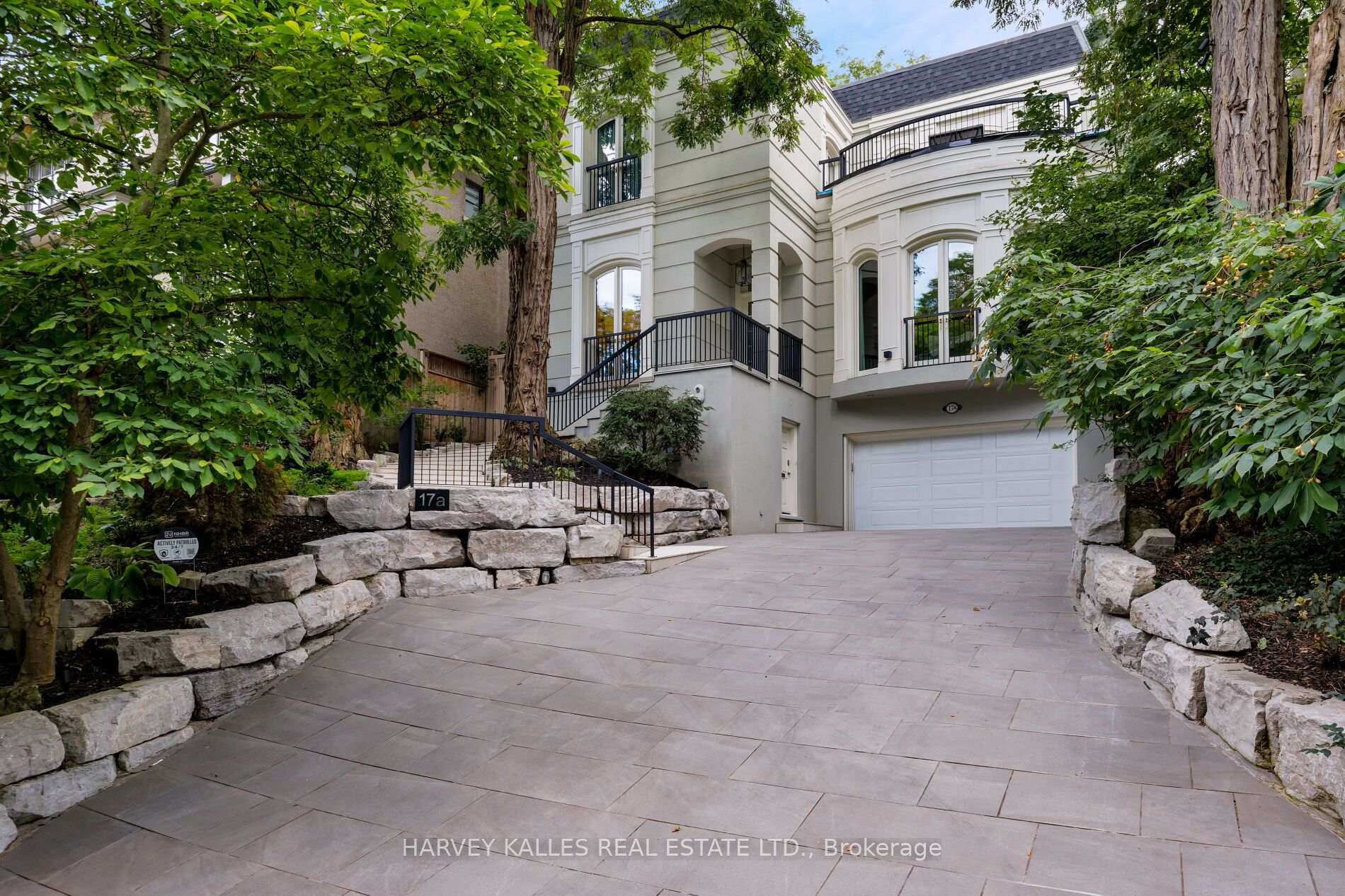Photo 5 of 17A Avondale Road, Toronto, Rosedale-Moore Park — HOMEH