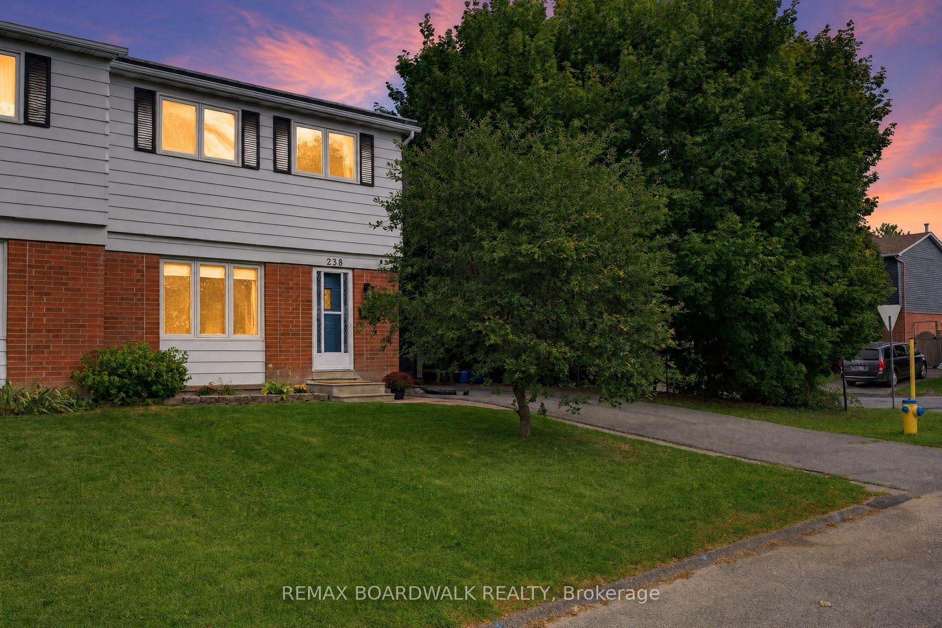 Photo 3 of 238 McElroy Drive, Ottawa, Kanata - Glencairn/Hazeldean — HOMEH