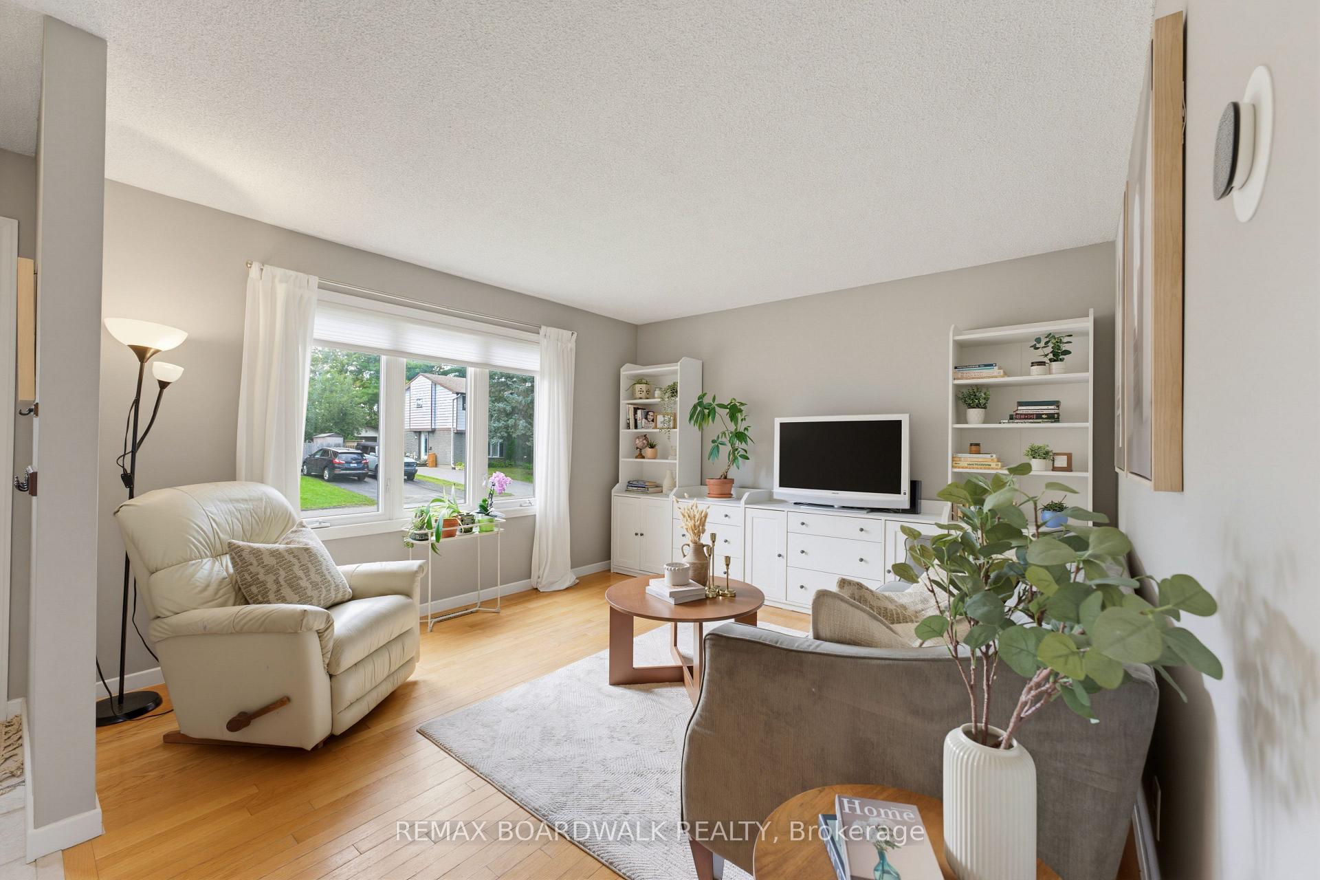 Photo 6 of 238 McElroy Drive, Ottawa, Kanata - Glencairn/Hazeldean — HOMEH