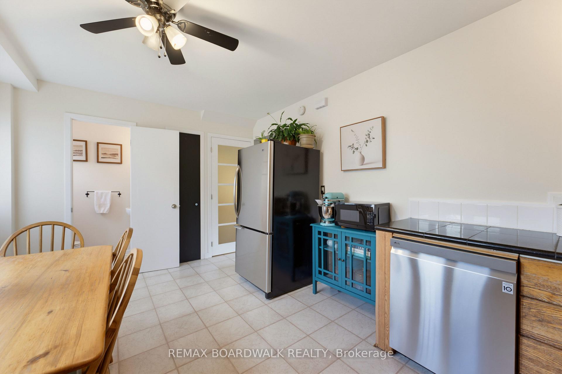 Photo 12 of 238 McElroy Drive, Ottawa, Kanata - Glencairn/Hazeldean — HOMEH