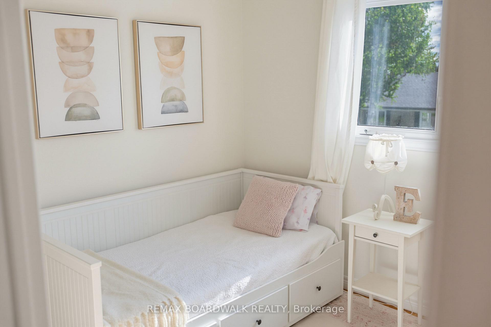 Photo 19 of 238 McElroy Drive, Ottawa, Kanata - Glencairn/Hazeldean — HOMEH