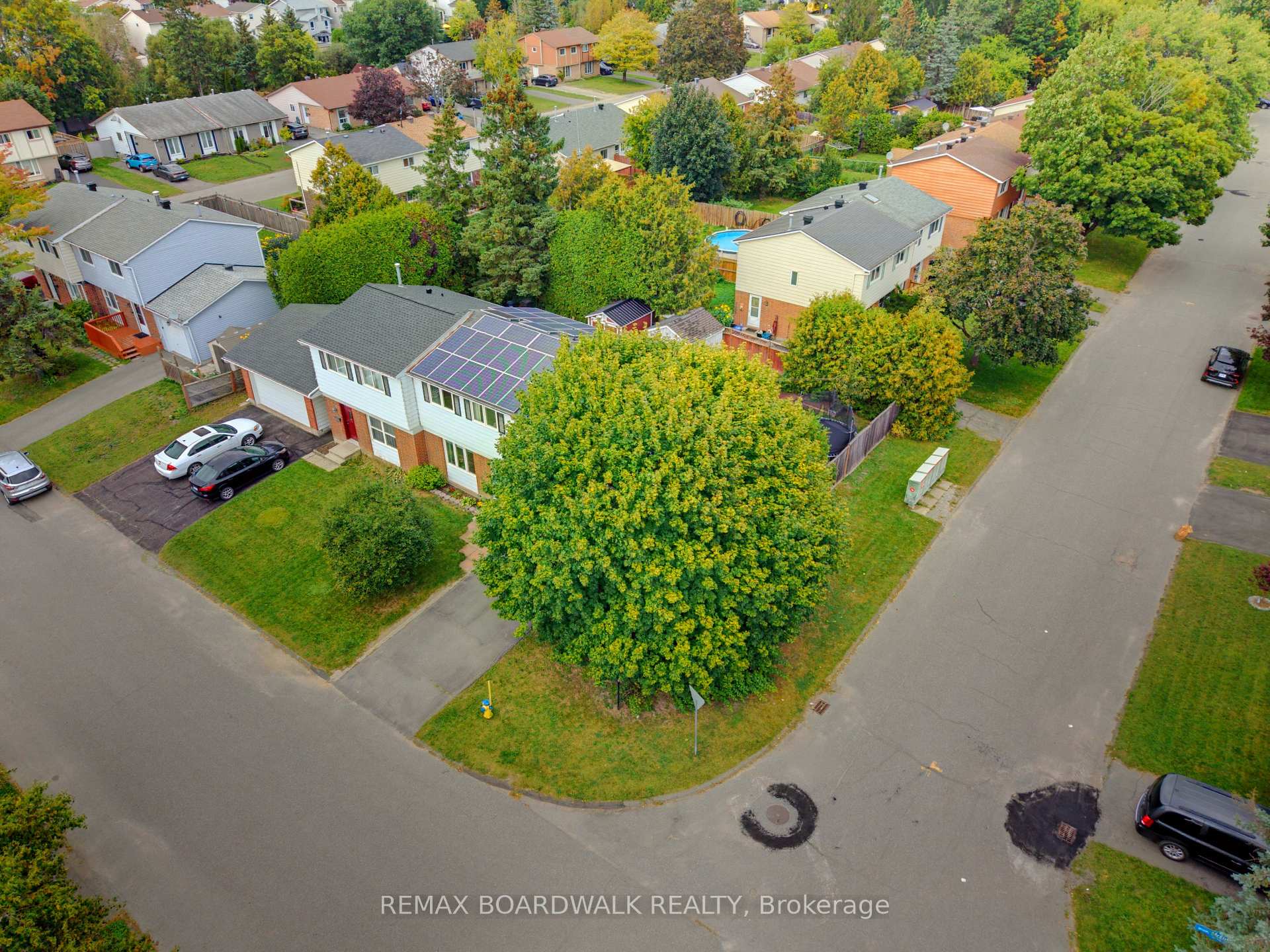 Photo 32 of 238 McElroy Drive, Ottawa, Kanata - Glencairn/Hazeldean — HOMEH