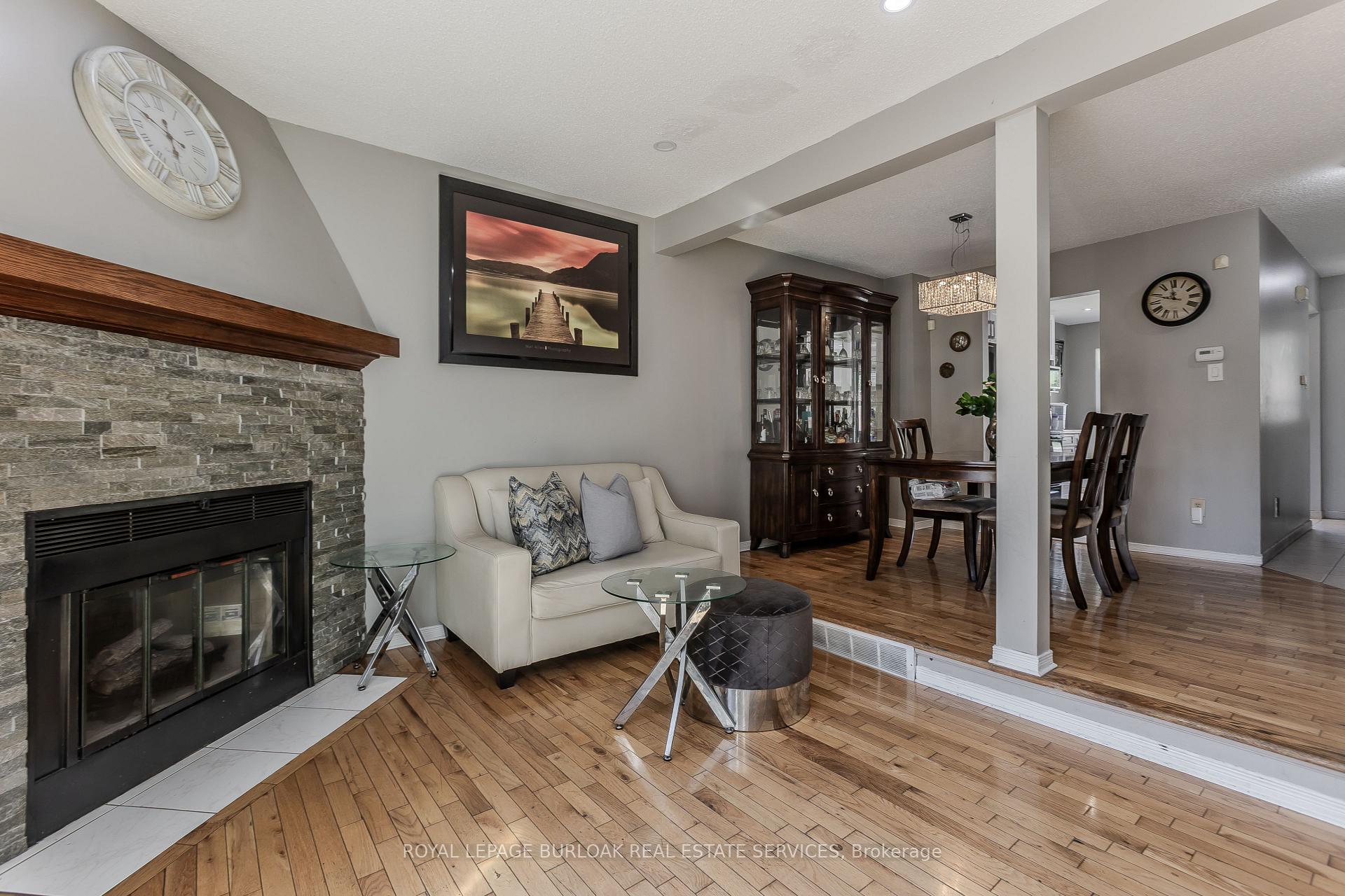 Photo 9 of 14 Ellington Avenue, Hamilton, Stoney Creek — HOMEH