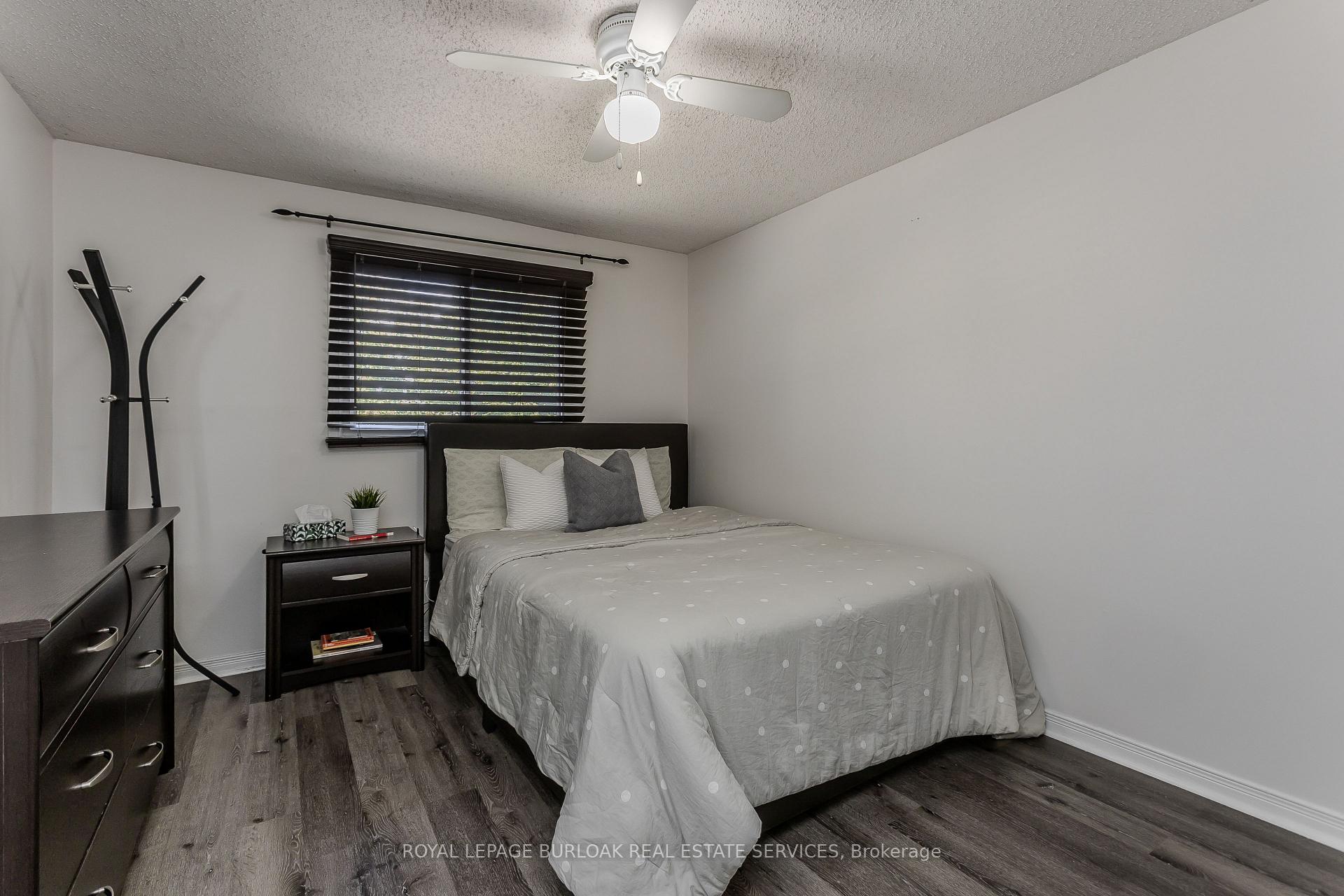 Photo 17 of 14 Ellington Avenue, Hamilton, Stoney Creek — HOMEH
