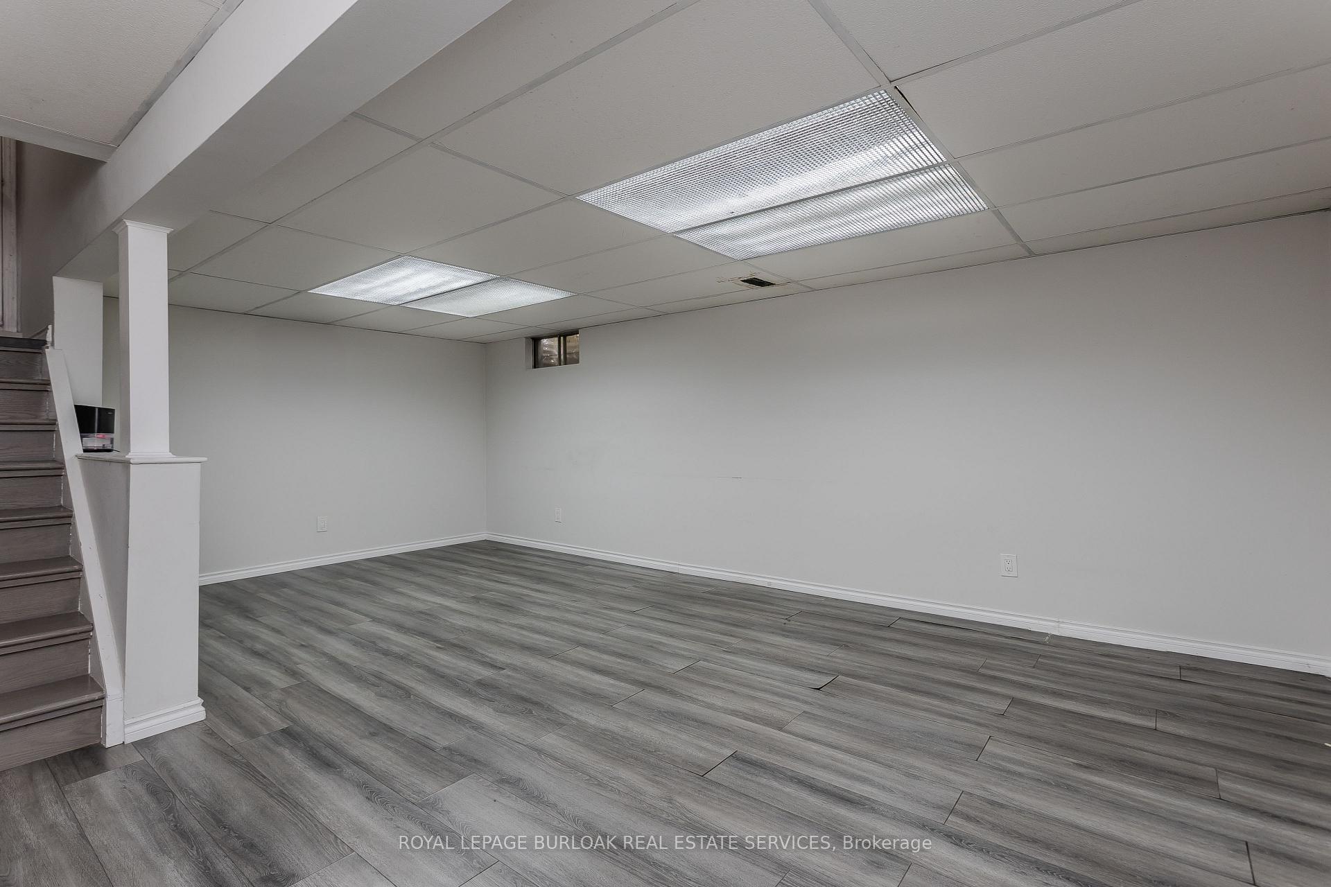 Photo 22 of 14 Ellington Avenue, Hamilton, Stoney Creek — HOMEH