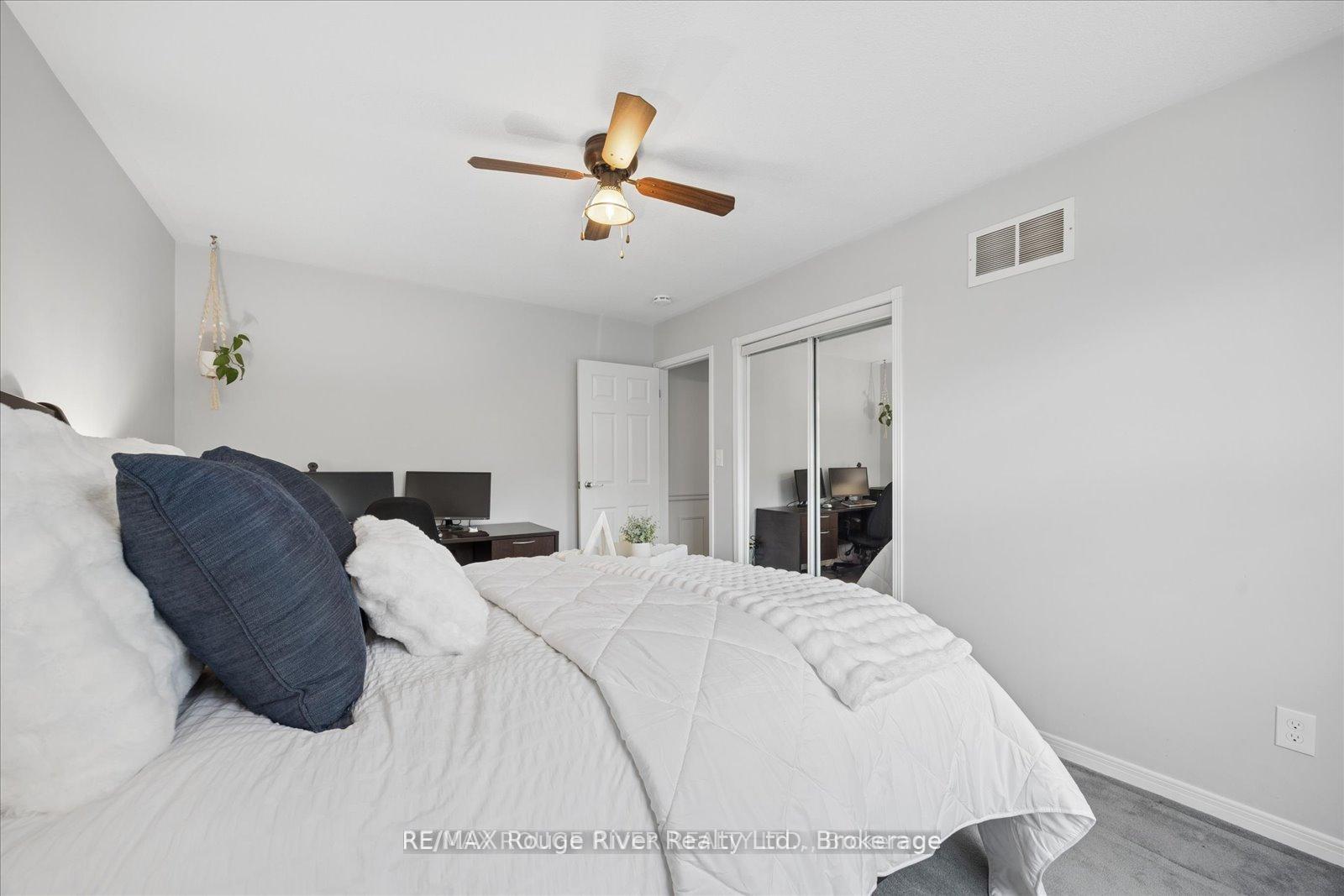 Photo 25 of 137 Pringle Drive, Whitby, Pringle Creek — HOMEH