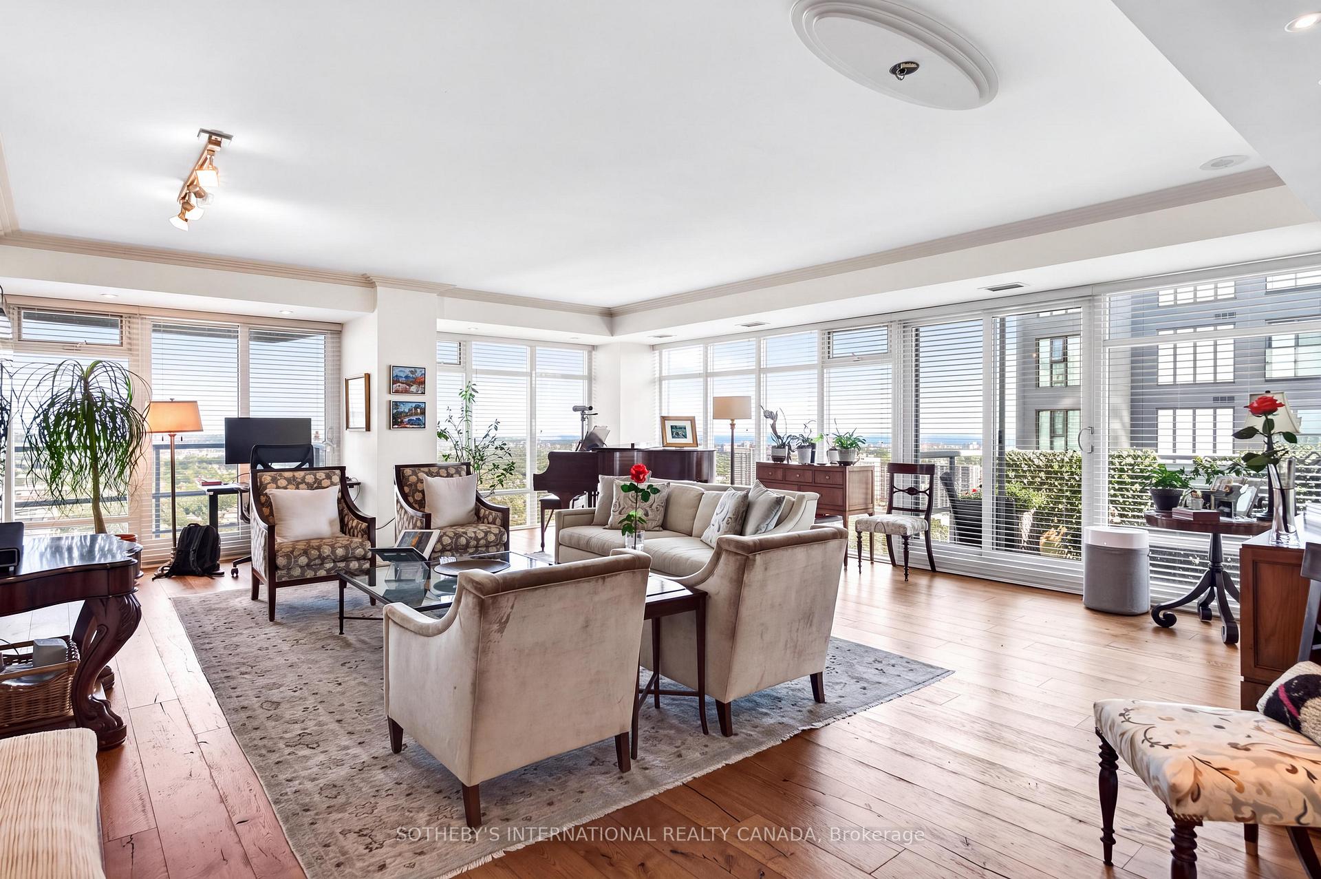 Photo 7 of Unit 3302, 2181 Yonge Street, Toronto, Mount Pleasant West — HOMEH