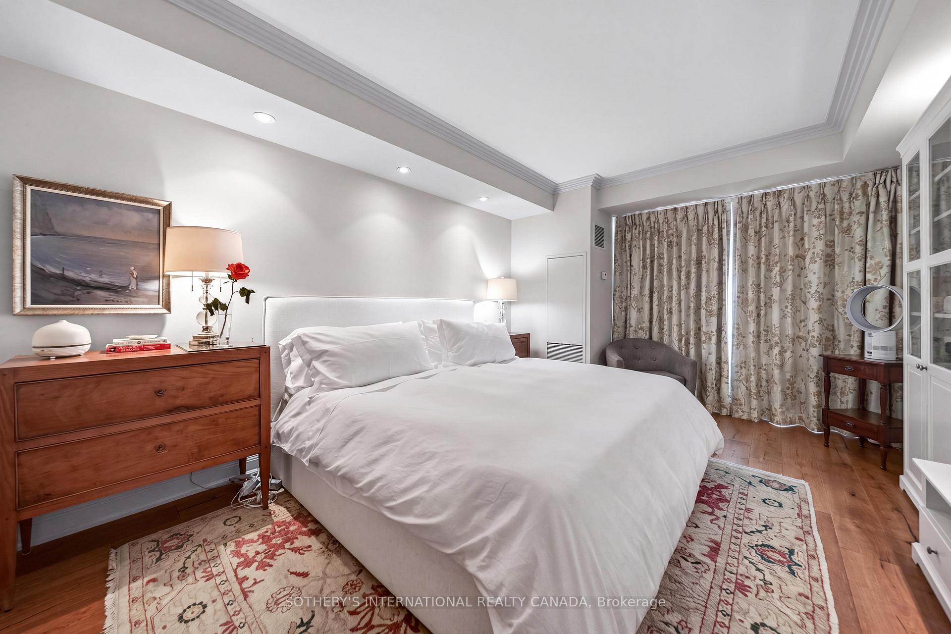 Photo 19 of Unit 3302, 2181 Yonge Street, Toronto, Mount Pleasant West — HOMEH