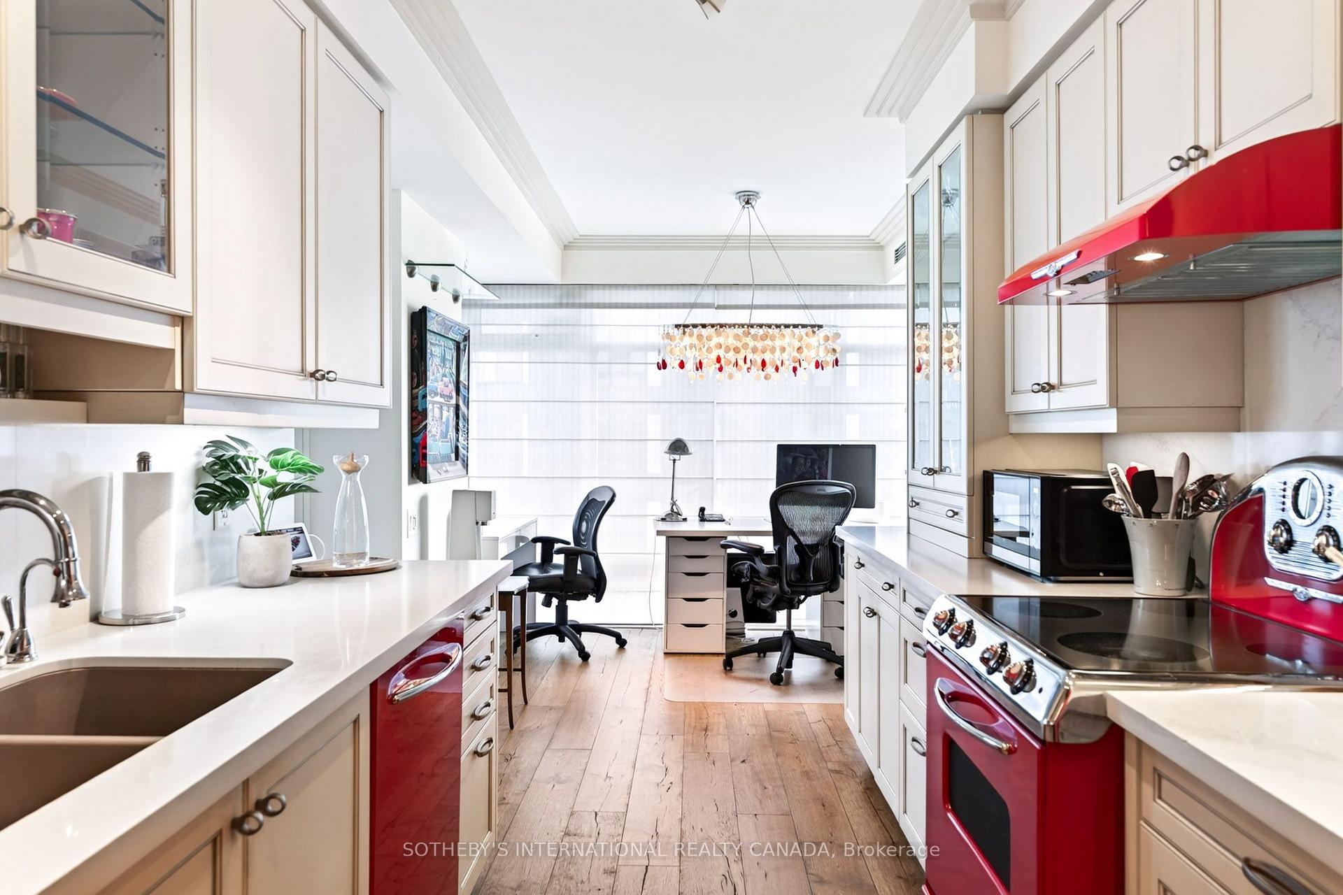 Photo 37 of Unit 3302, 2181 Yonge Street, Toronto, Mount Pleasant West — HOMEH