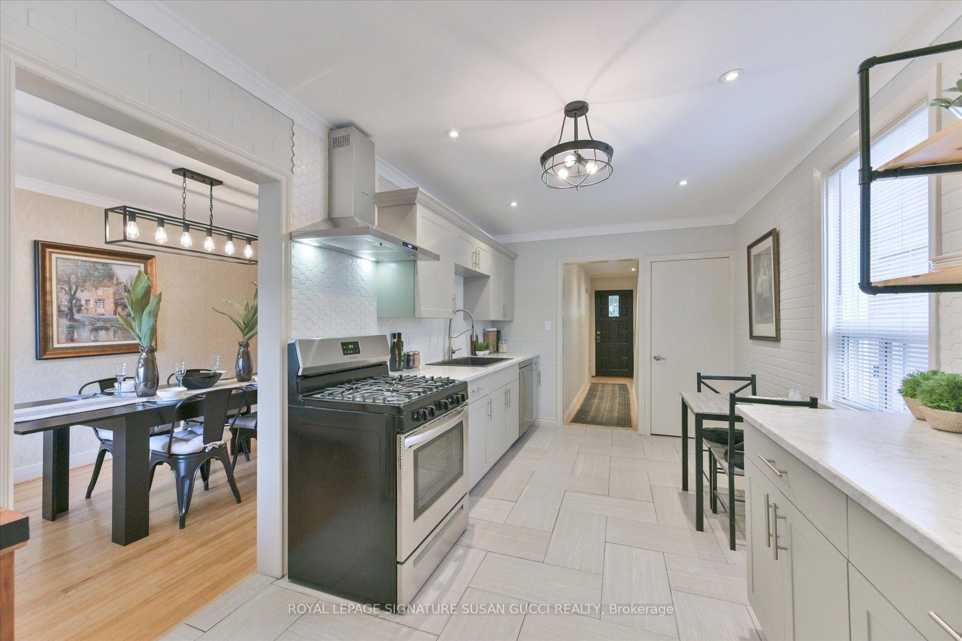 Photo 6 of 8 Sutherland Avenue, Toronto, Crescent Town — HOMEH