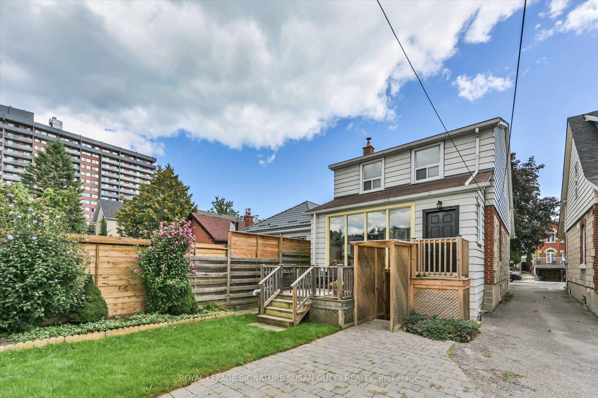 Photo 39 of 8 Sutherland Avenue, Toronto, Crescent Town — HOMEH