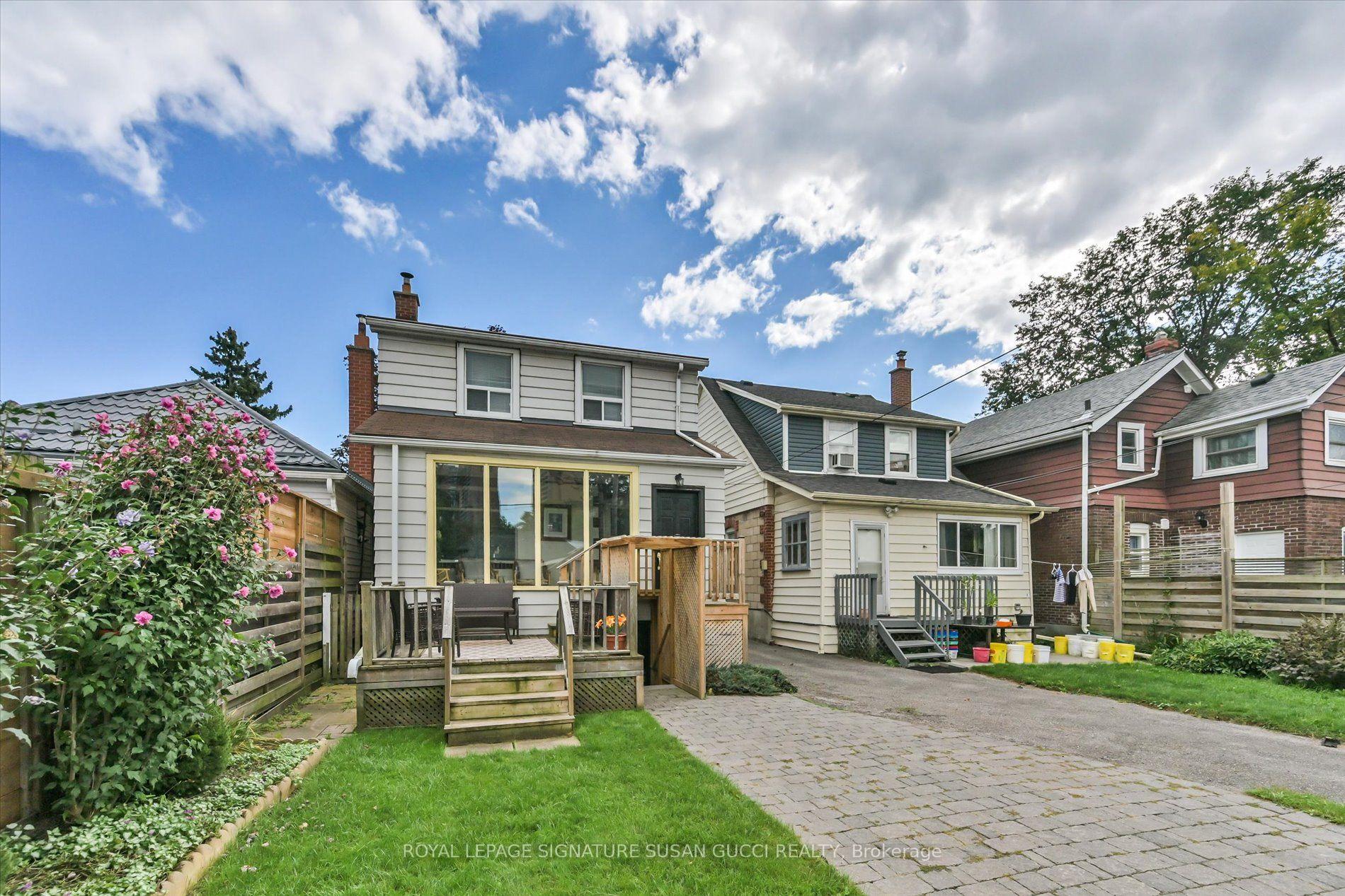 Photo 40 of 8 Sutherland Avenue, Toronto, Crescent Town — HOMEH