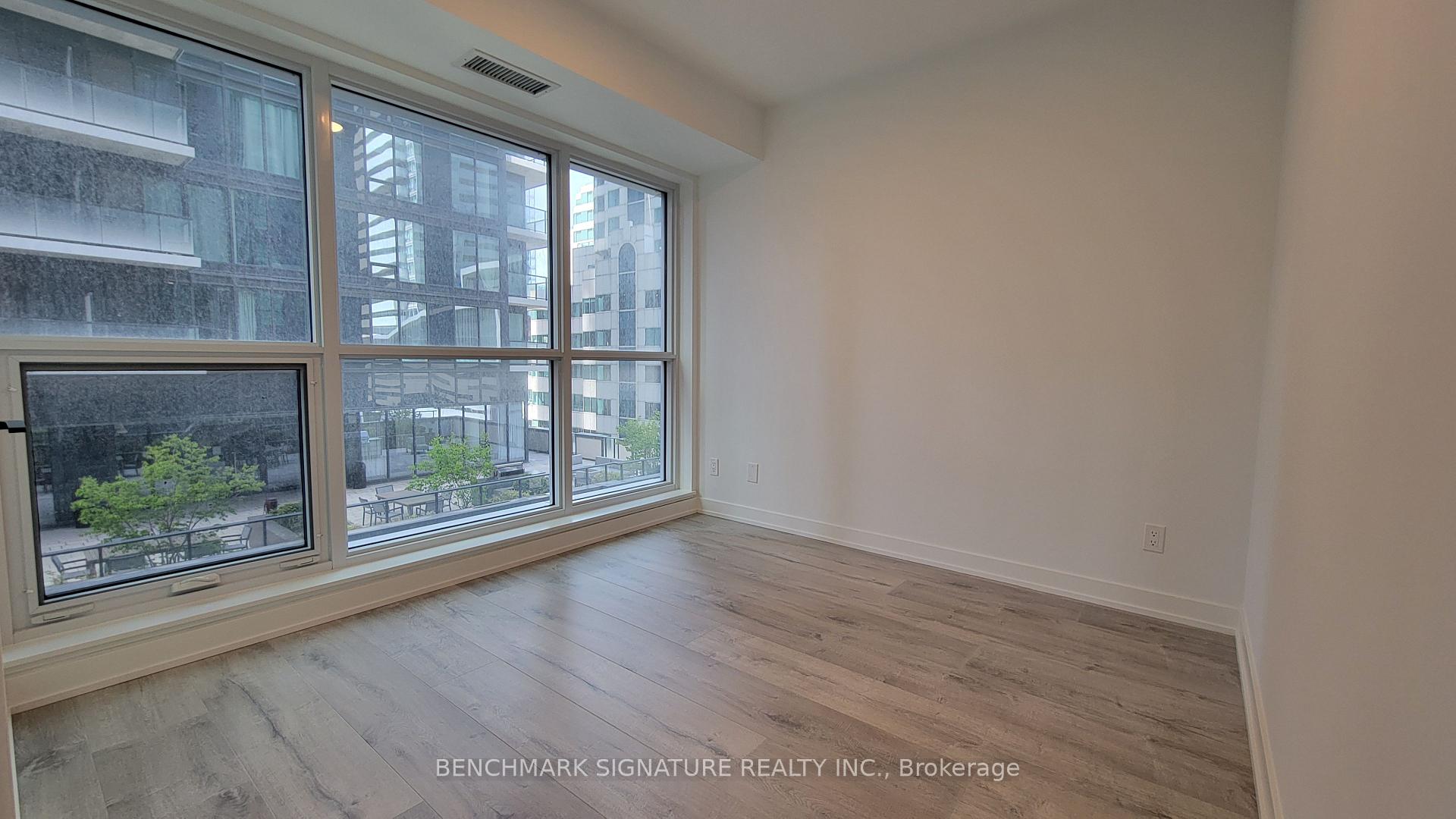 Photo 6 of Unit 804, 327 King Street, Toronto, Waterfront Communities — HOMEH