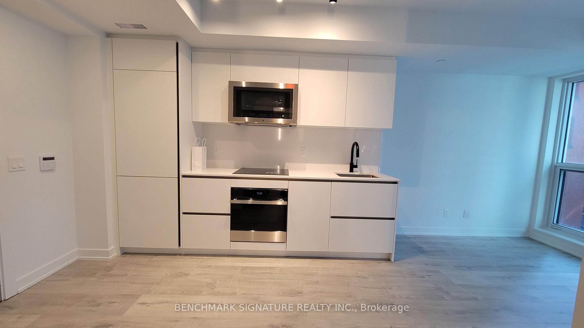 Photo 8 of Unit 804, 327 King Street, Toronto, Waterfront Communities — HOMEH