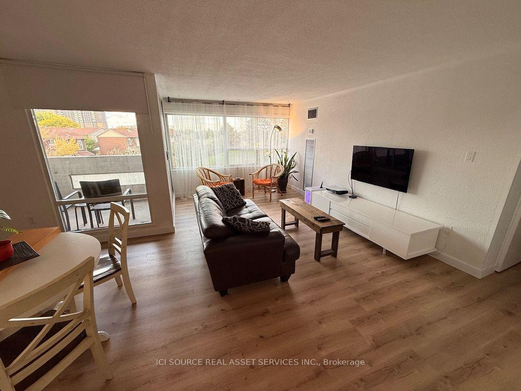 Photo 3 of Unit 310, 475 The West Mall, Etobicoke, Etobicoke West Mall — HOMEH