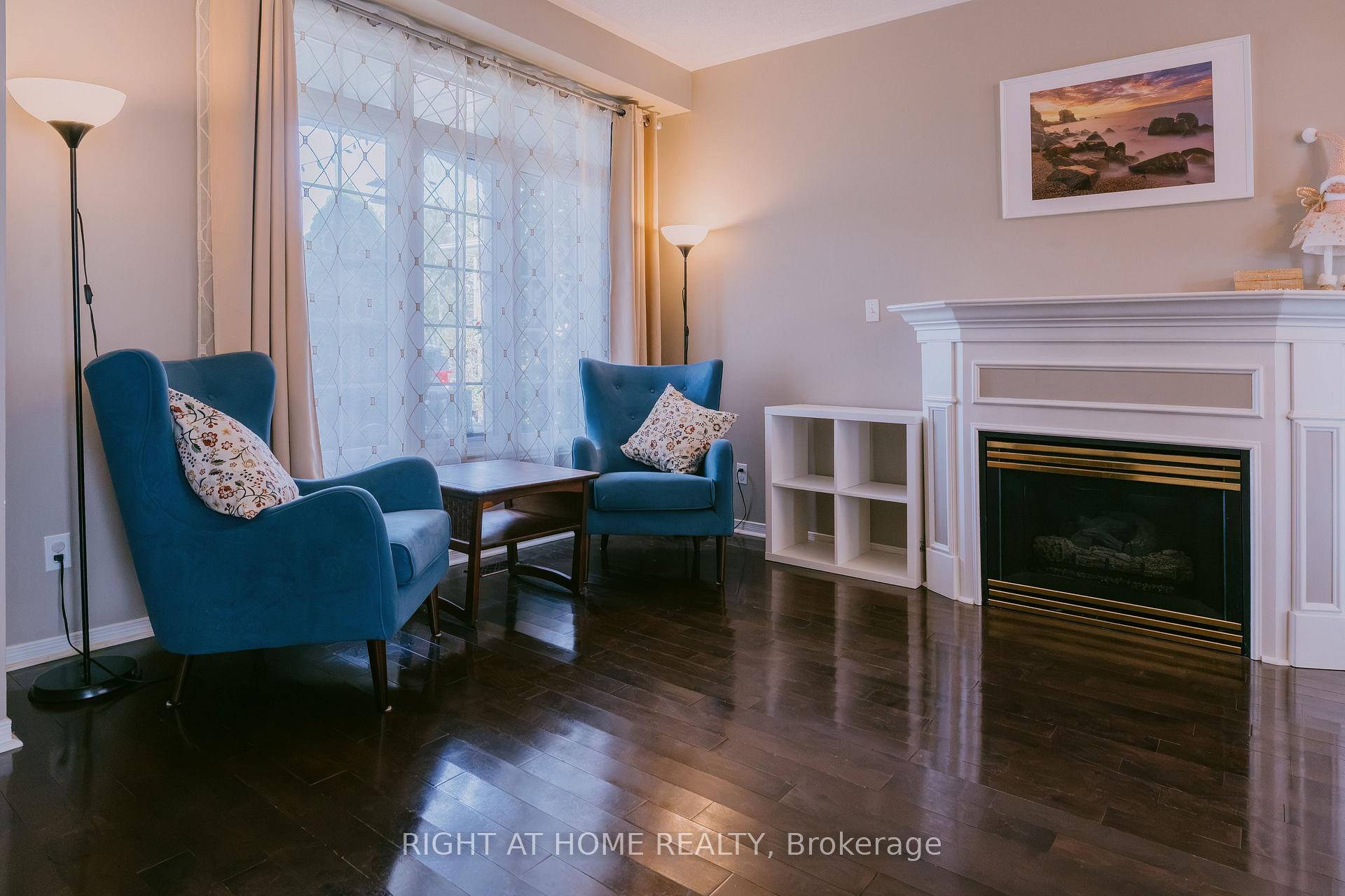 Photo 16 of 1014 Summitview Crescent, Oshawa, Pinecrest — HOMEH