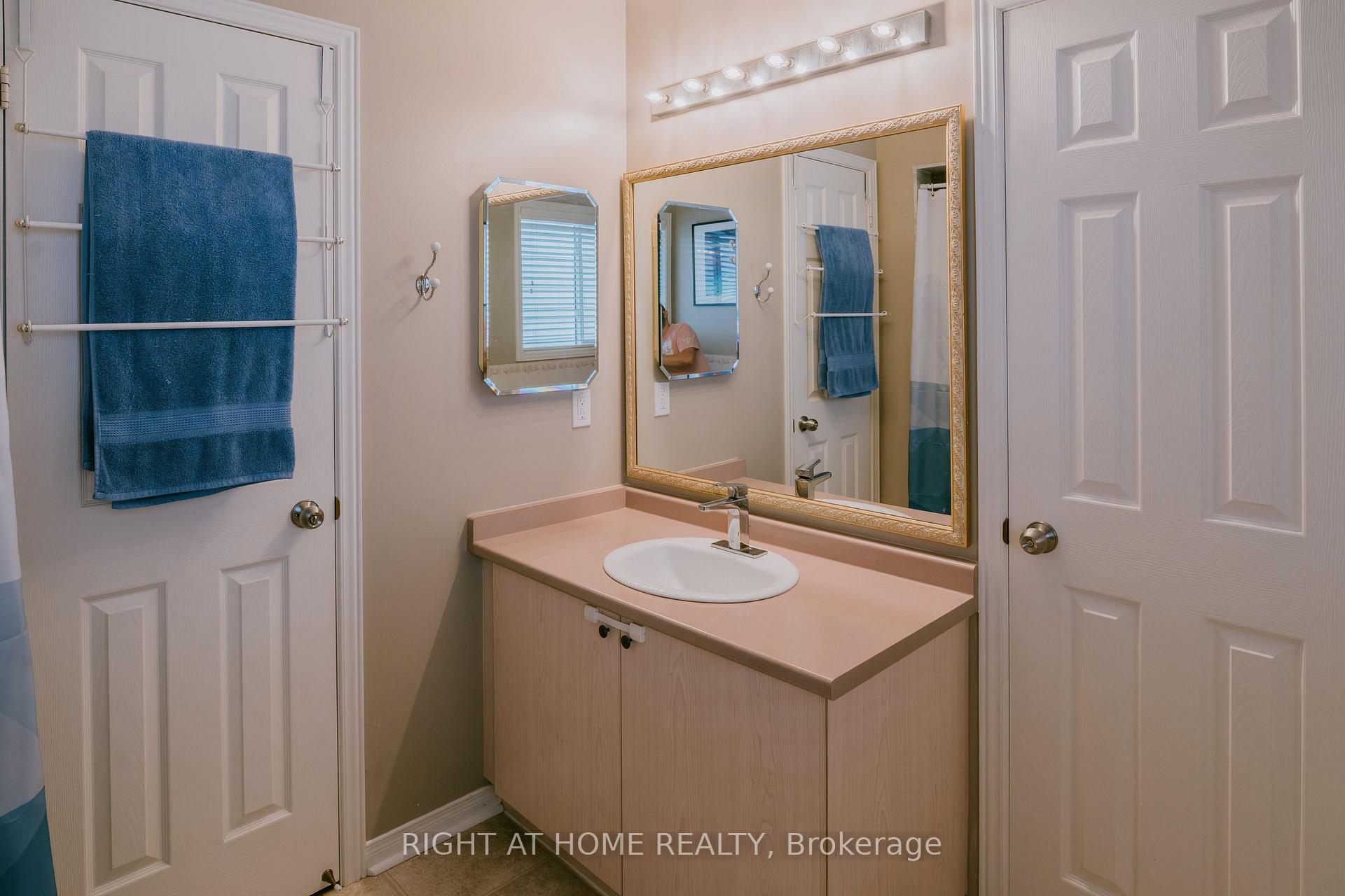 Photo 27 of 1014 Summitview Crescent, Oshawa, Pinecrest — HOMEH