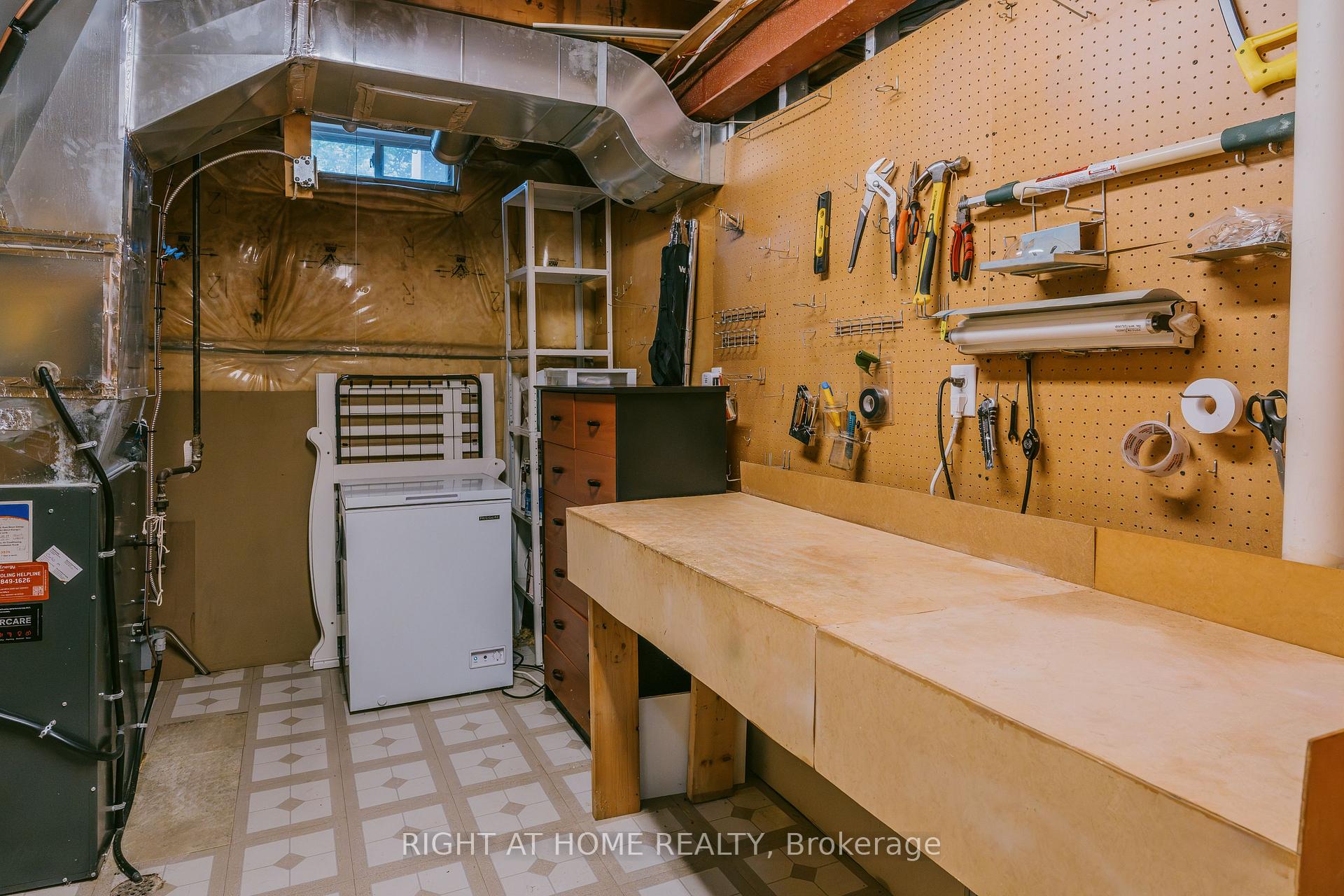 Photo 37 of 1014 Summitview Crescent, Oshawa, Pinecrest — HOMEH