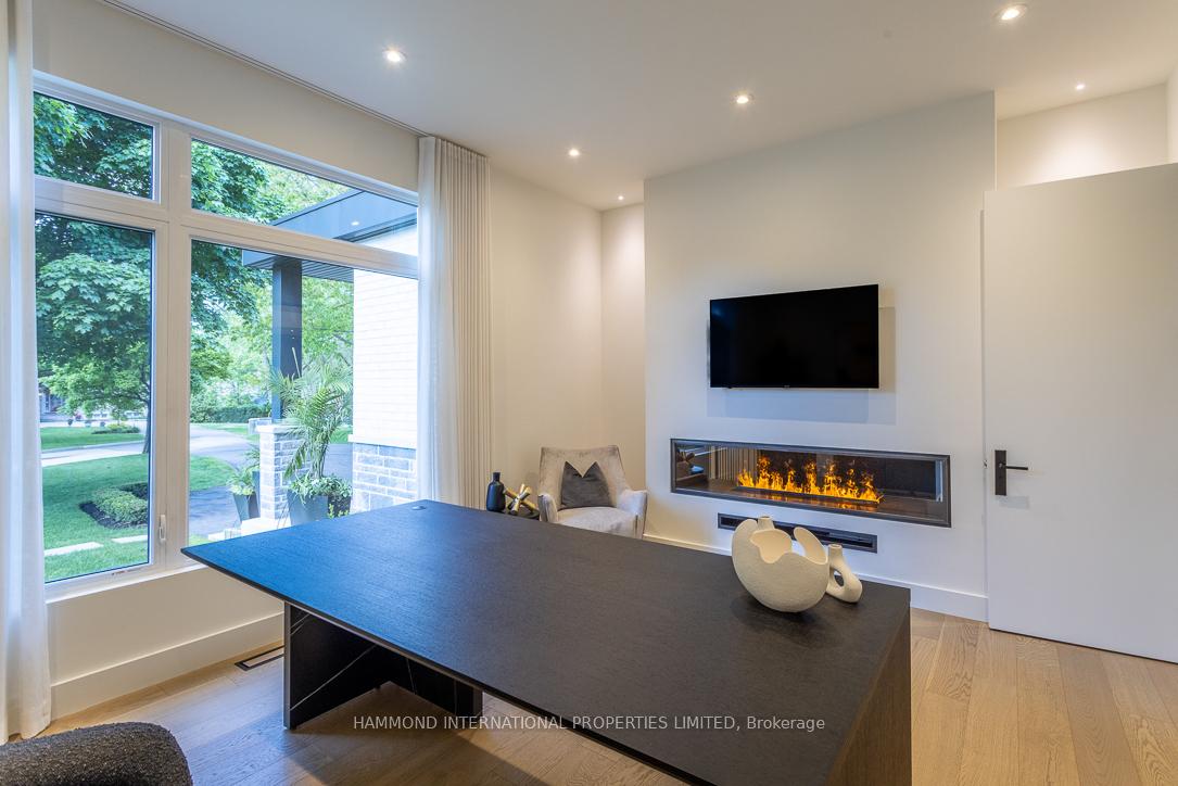 Photo 14 of 14 Penhale Drive, Etobicoke, Humber Heights — HOMEH