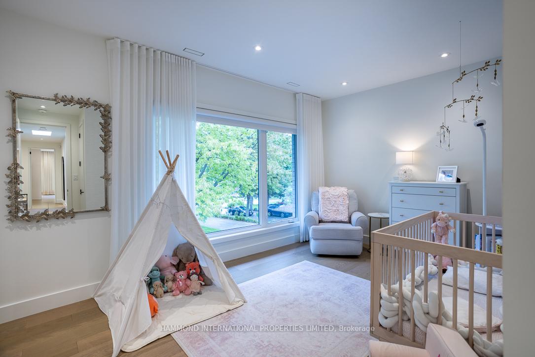 Photo 25 of 14 Penhale Drive, Etobicoke, Humber Heights — HOMEH