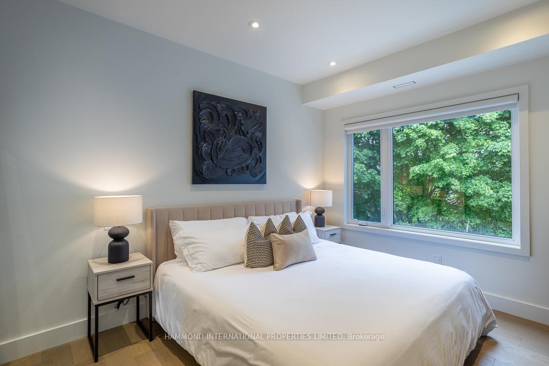 Photo 27 of 14 Penhale Drive, Etobicoke, Humber Heights — HOMEH