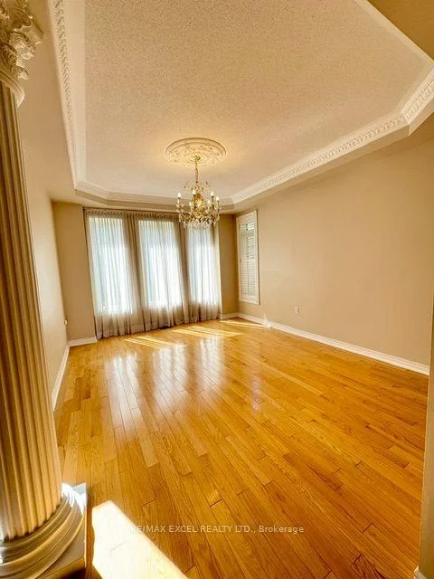 Photo 4 of 86 Macrill Road, Markham, Cachet — HOMEH
