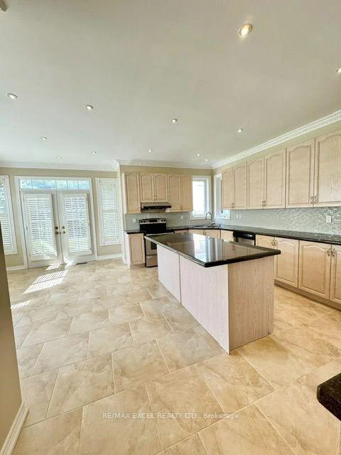 Photo 10 of 86 Macrill Road, Markham, Cachet — HOMEH