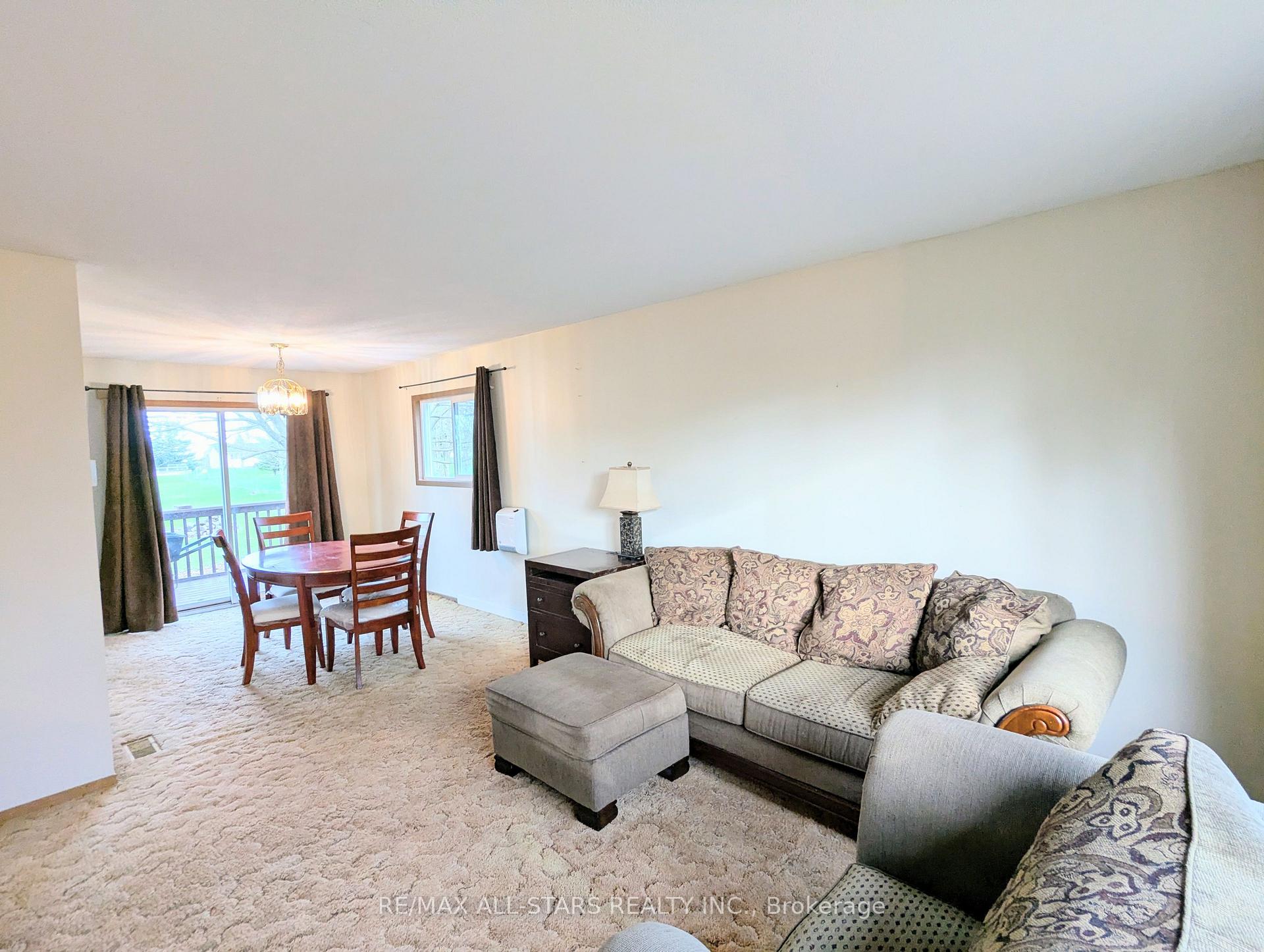 Photo 11 of 23 Valley Road, Cavan Monaghan, Cavan Twp — HOMEH
