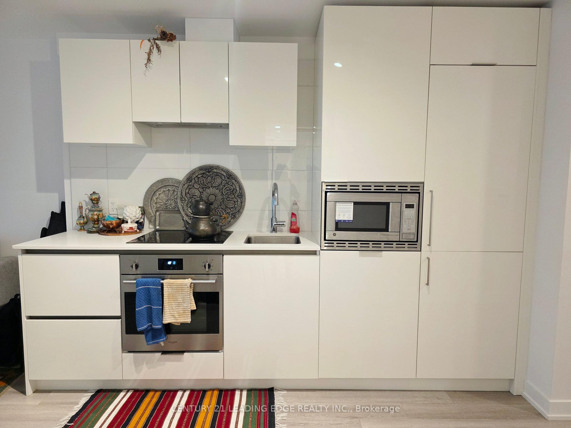 Photo 8 of Unit 823, 230 Simcoe Street, Toronto, Kensington-Chinatown — HOMEH