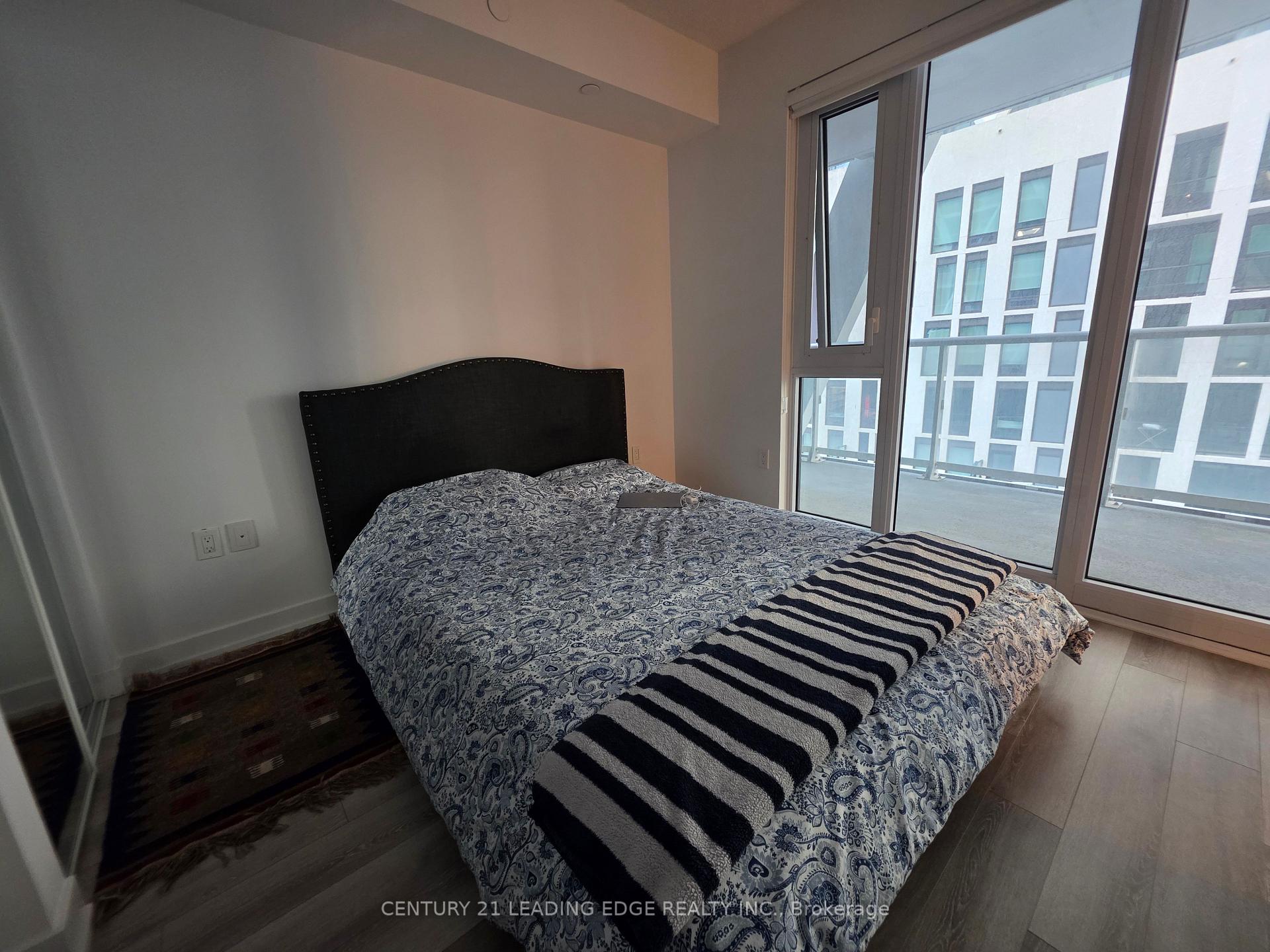 Photo 16 of Unit 823, 230 Simcoe Street, Toronto, Kensington-Chinatown — HOMEH